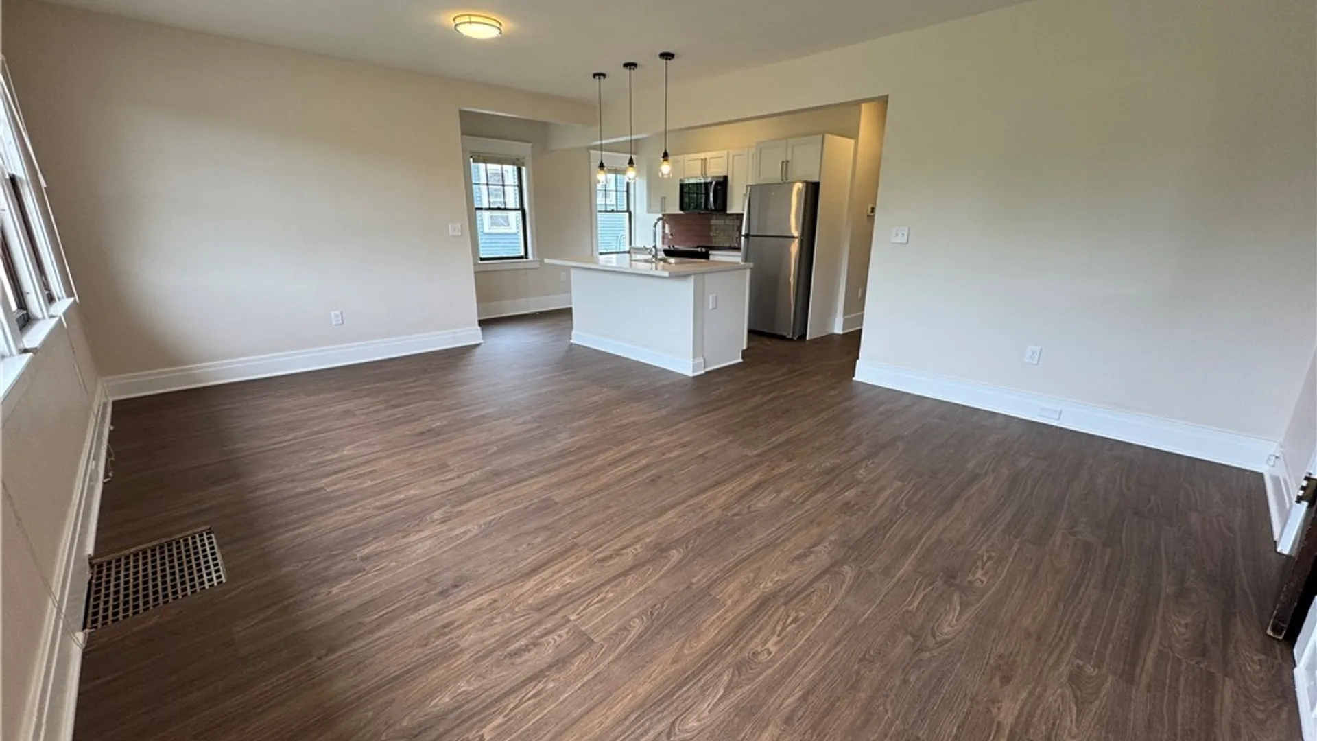 Property at 95 W Humboldt Parkway, Buffalo, NY 14214 20