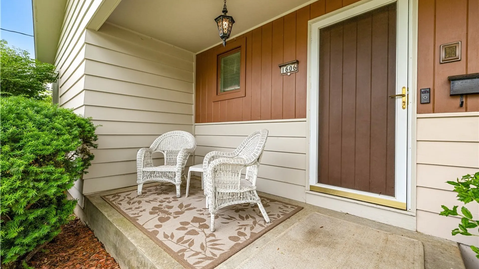 Property at 1606 Crouse Street, Utica, NY 13501 3