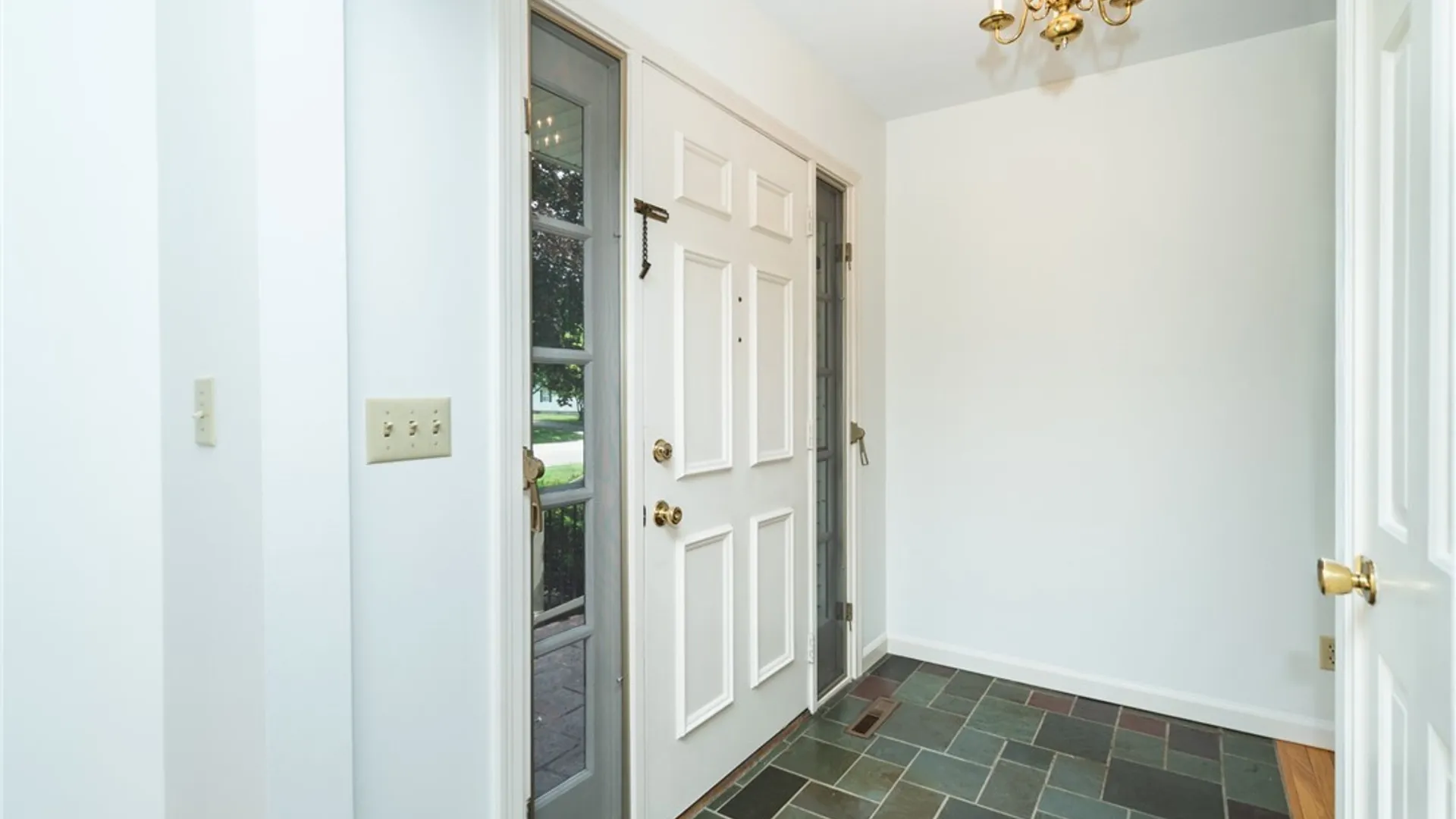 Property at 702 North Street, Batavia City, NY 14020 10