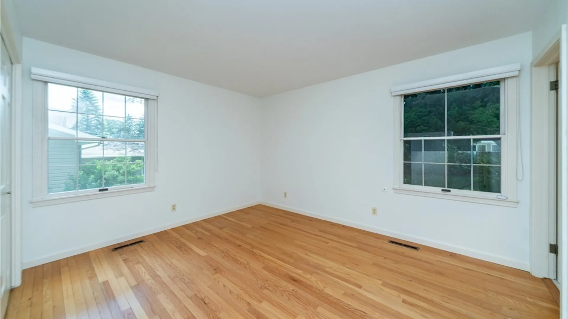 Property at 702 North Street, Batavia City, NY 14020 24