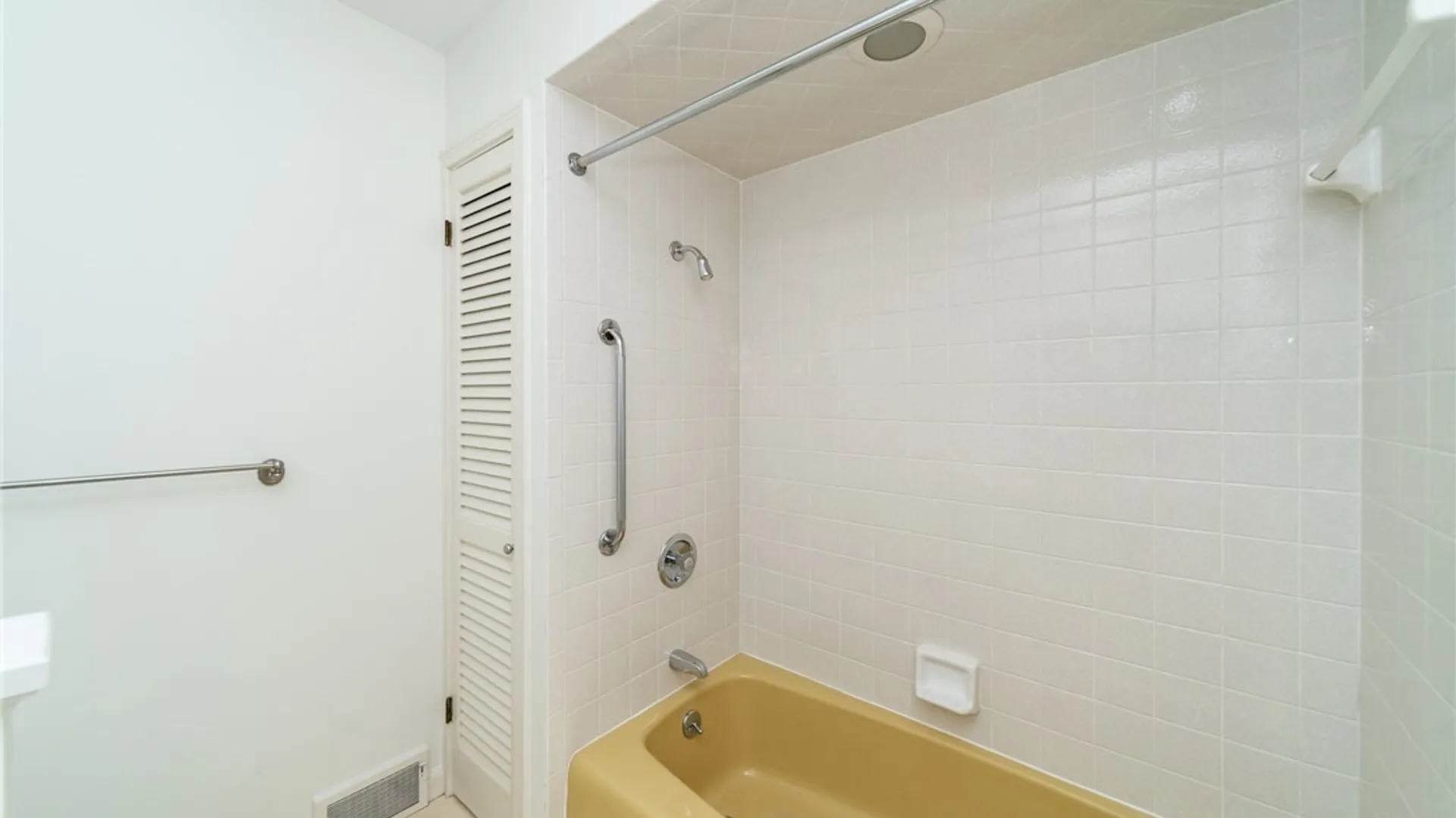 Property at 702 North Street, Batavia City, NY 14020 32