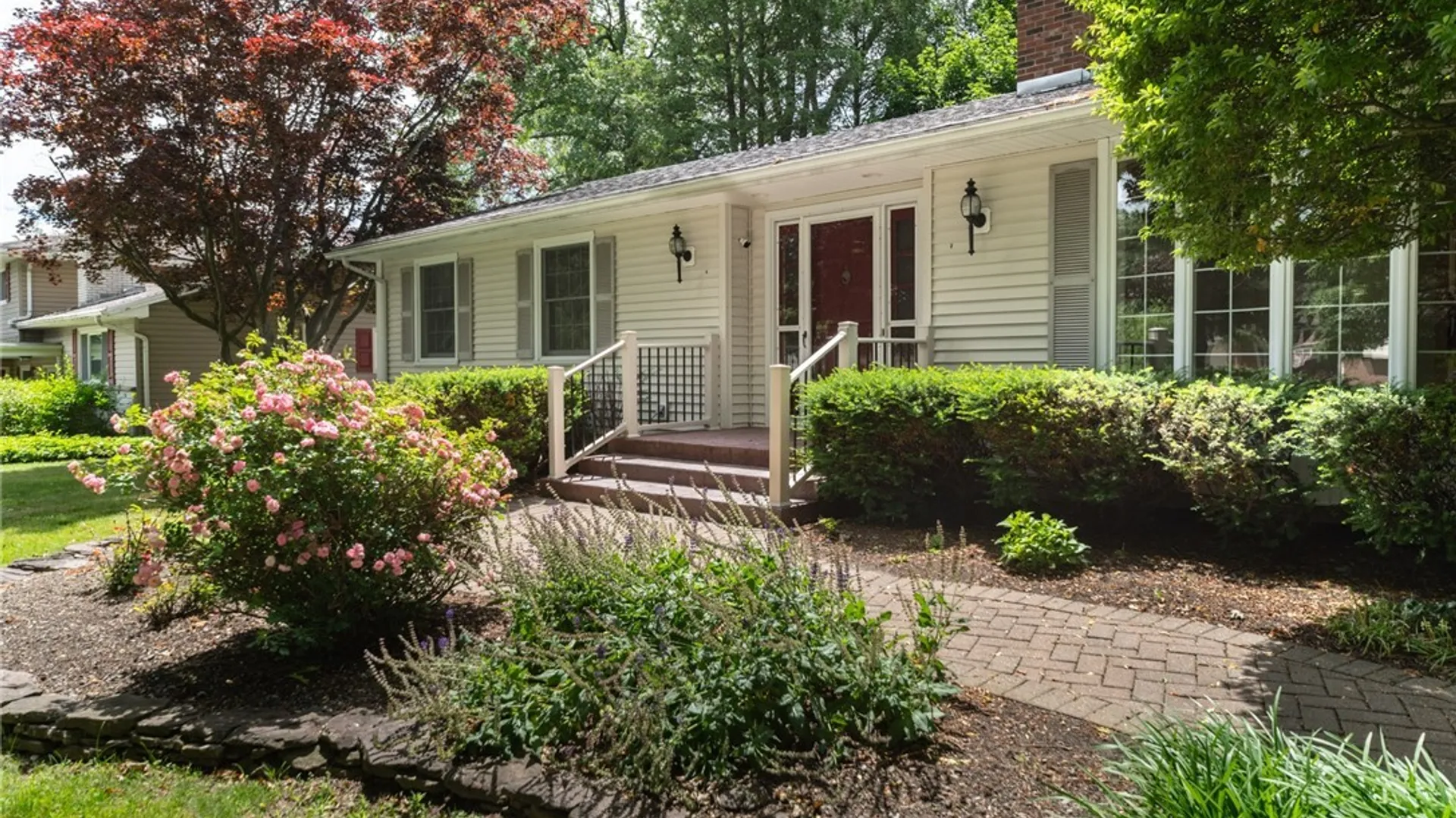 Property at 702 North Street, Batavia City, NY 14020 4