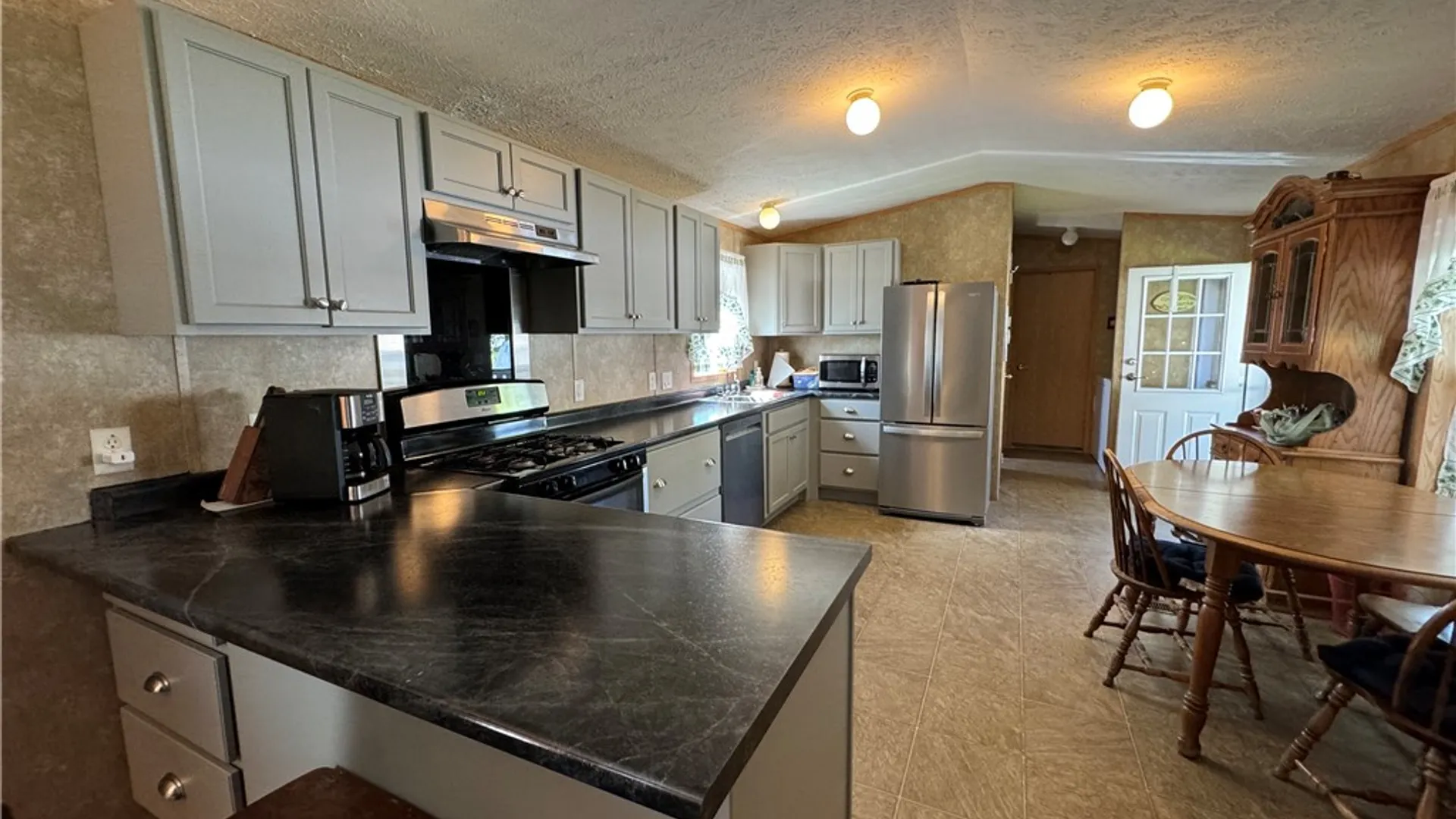 Property at 1021 Waterloo Geneva  #84 Road, Waterloo, NY 13165 4