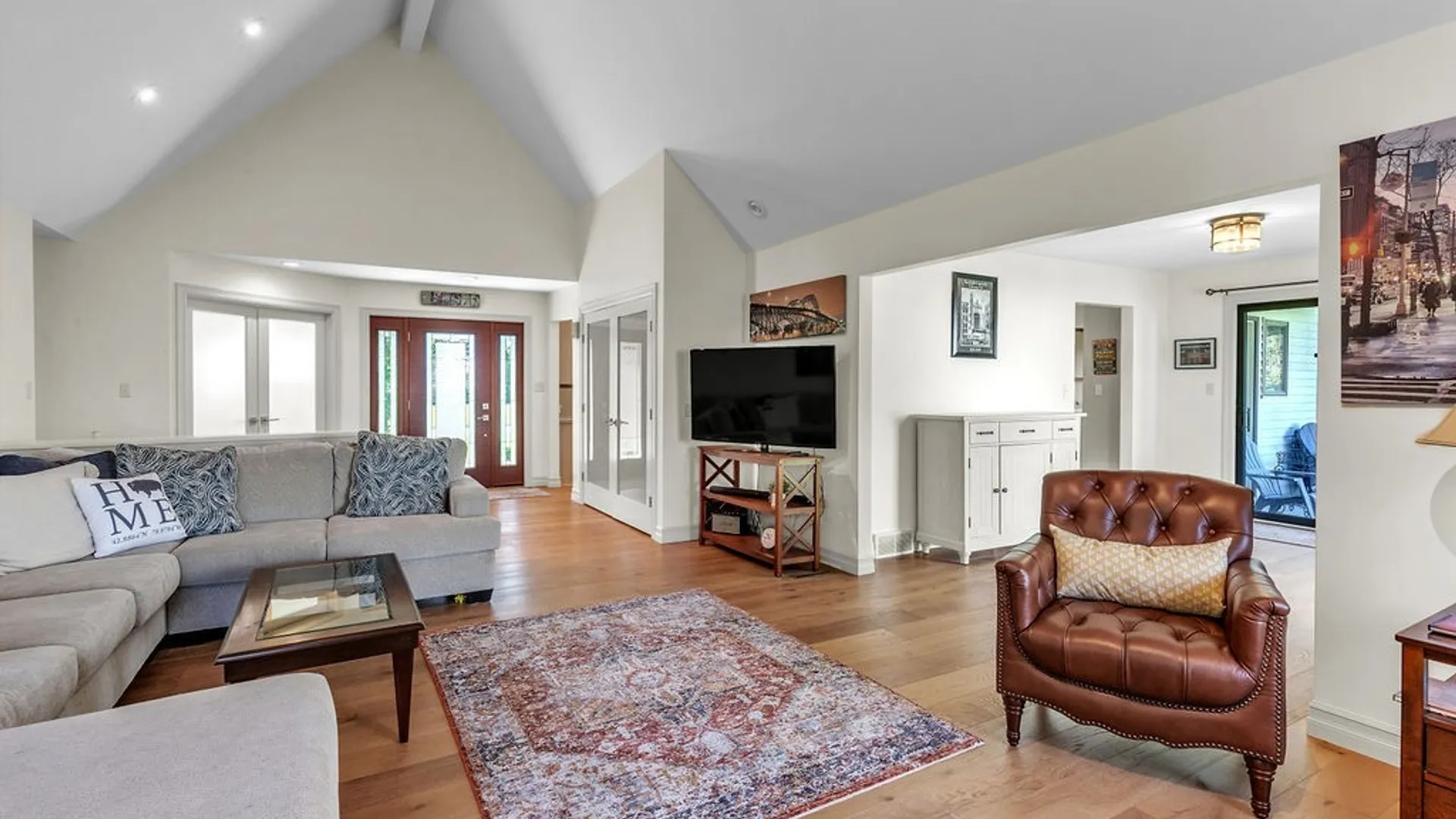 Property at 10 Spicer Creek, Grand Island, NY 14072 27