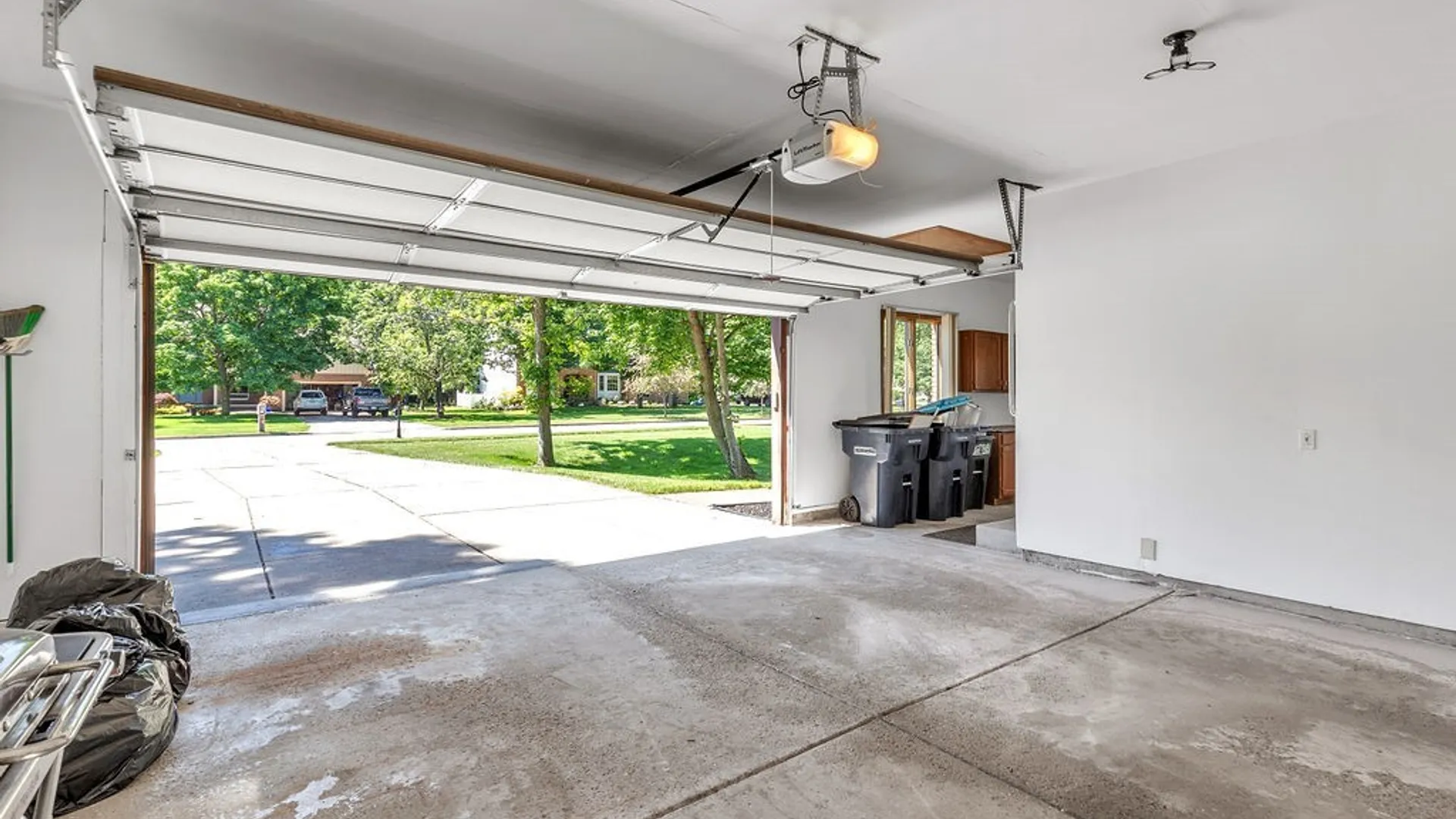 Property at 10 Spicer Creek, Grand Island, NY 14072 49
