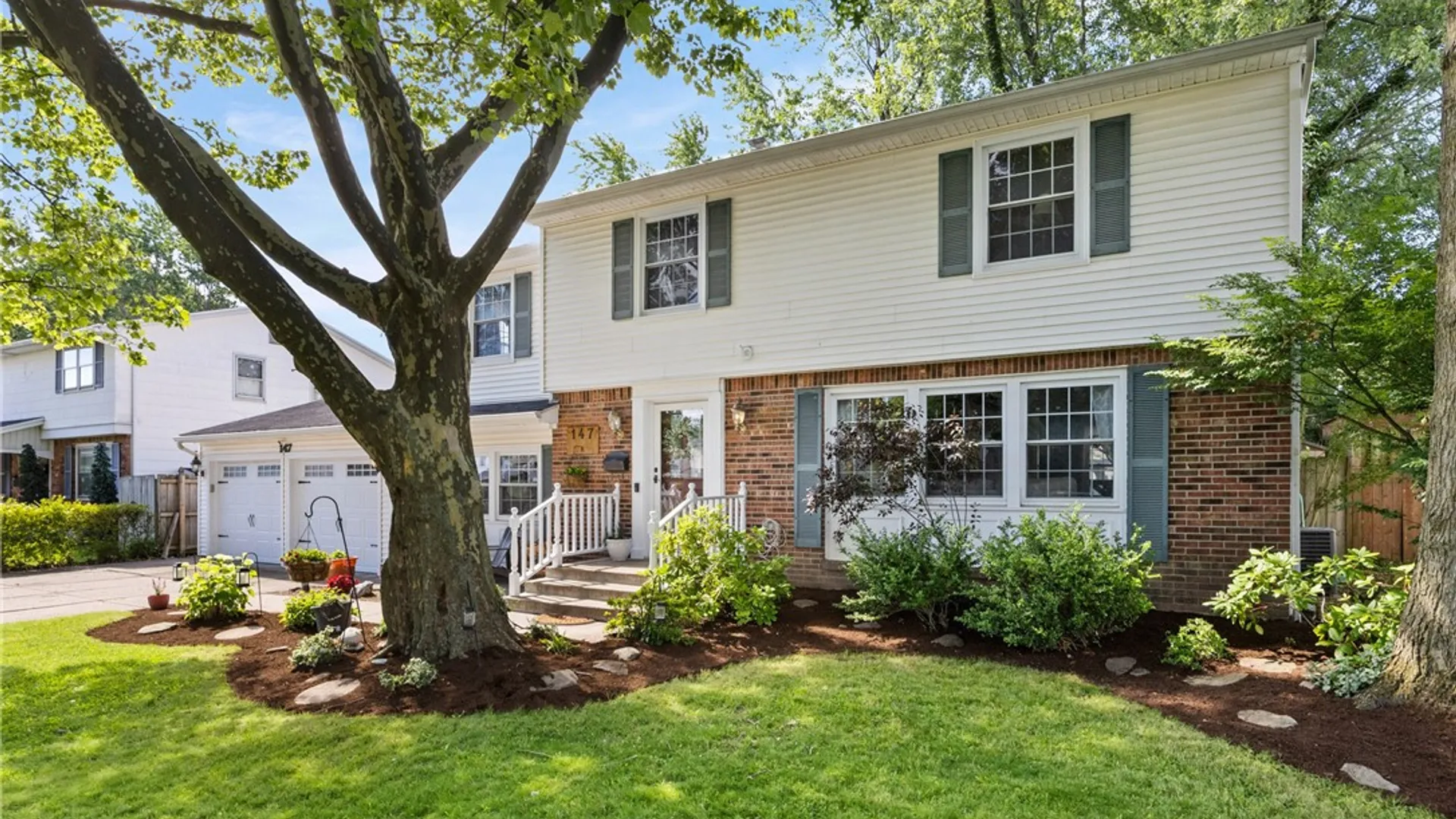 Property at 147 Pin Oak Drive, Amherst, NY 14221 3