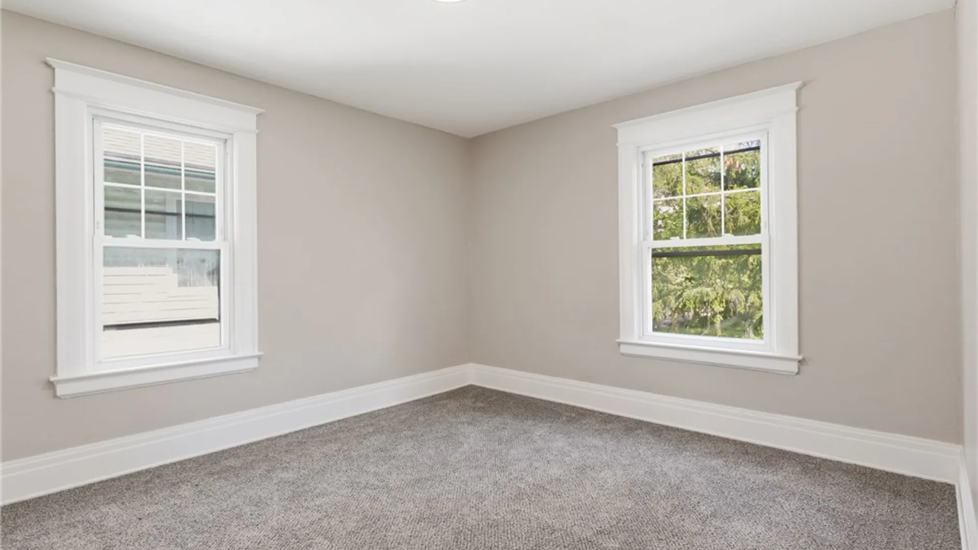 Property at 133 Parkside Avenue, Rochester, NY 14609 18