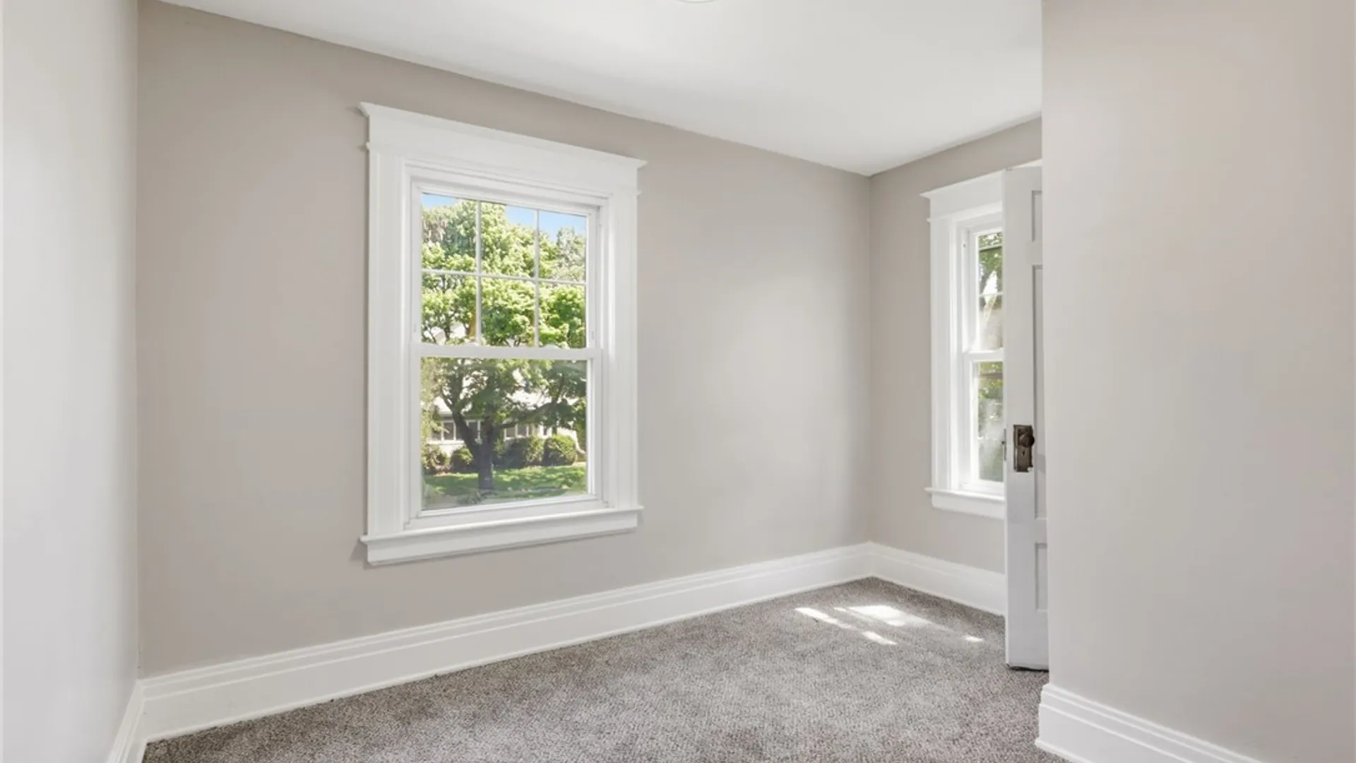 Property at 133 Parkside Avenue, Rochester, NY 14609 20