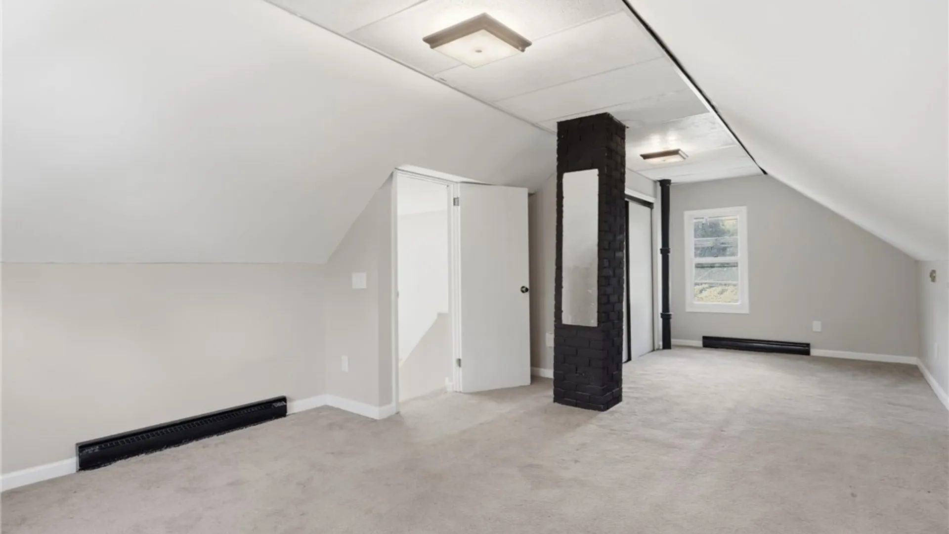 Property at 133 Parkside Avenue, Rochester, NY 14609 23
