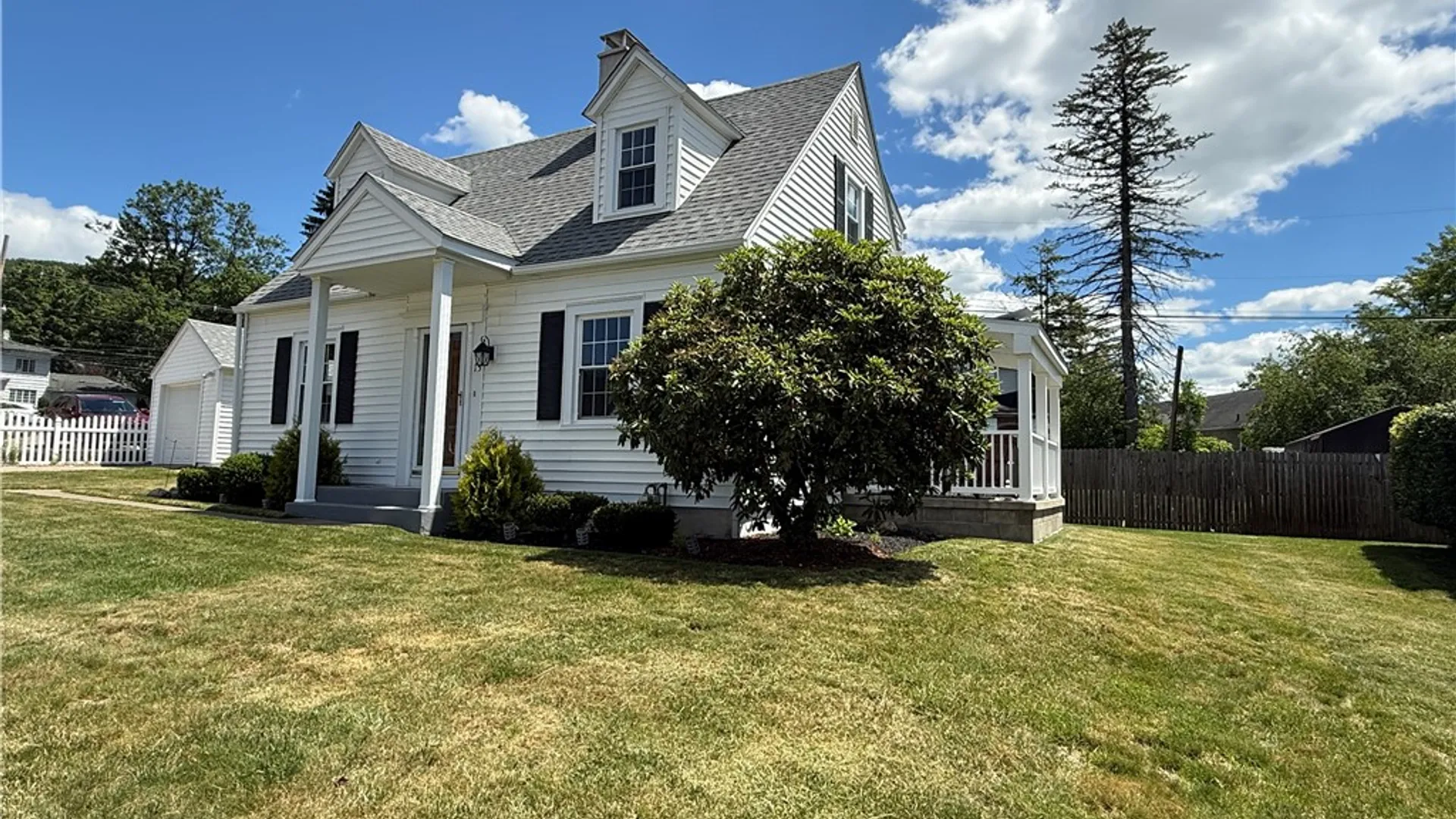 Property at 15 Bon Air Avenue, Bradford City, PA 16701 2