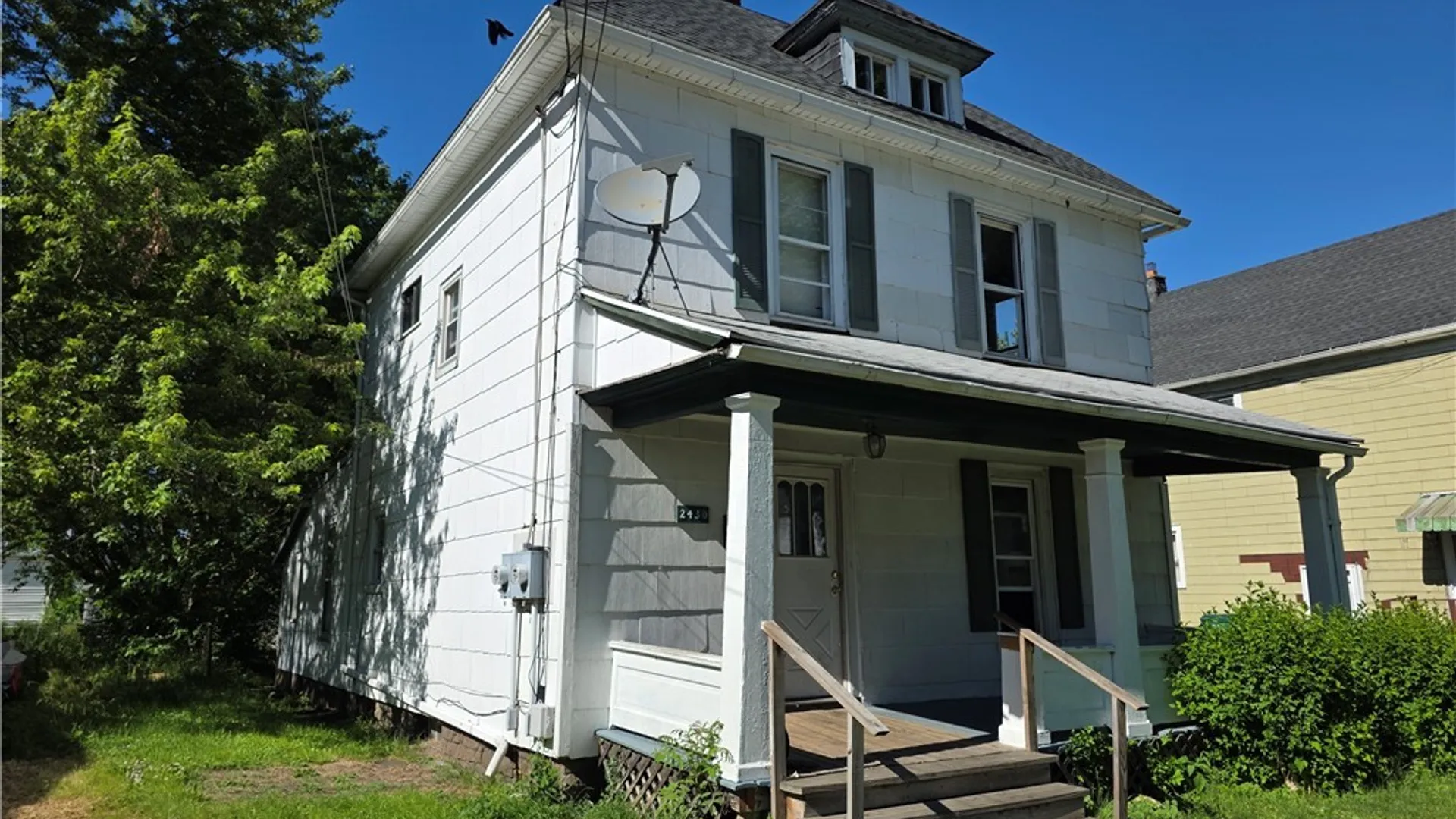 Property at 2430 Cudaback Avenue, Niagara Falls, NY 14303 2