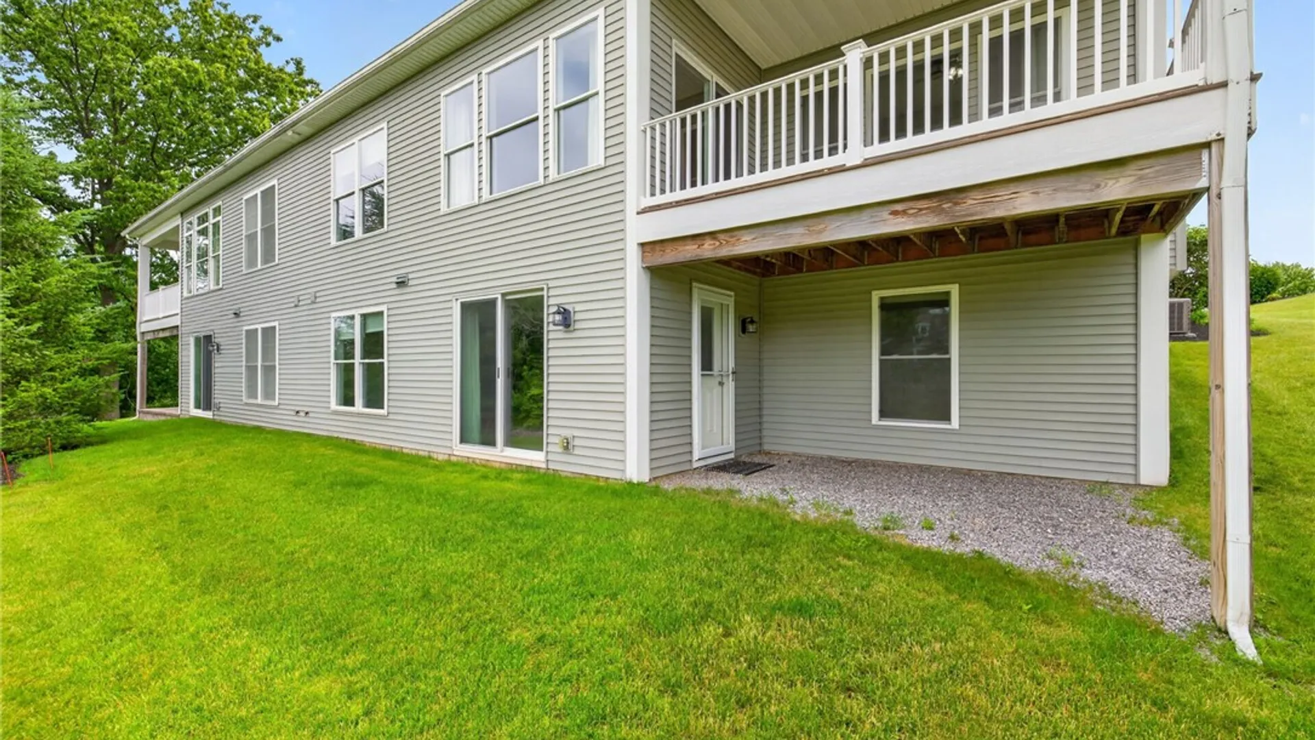 Property at 6912 Silverton, Victor, NY 14564 39