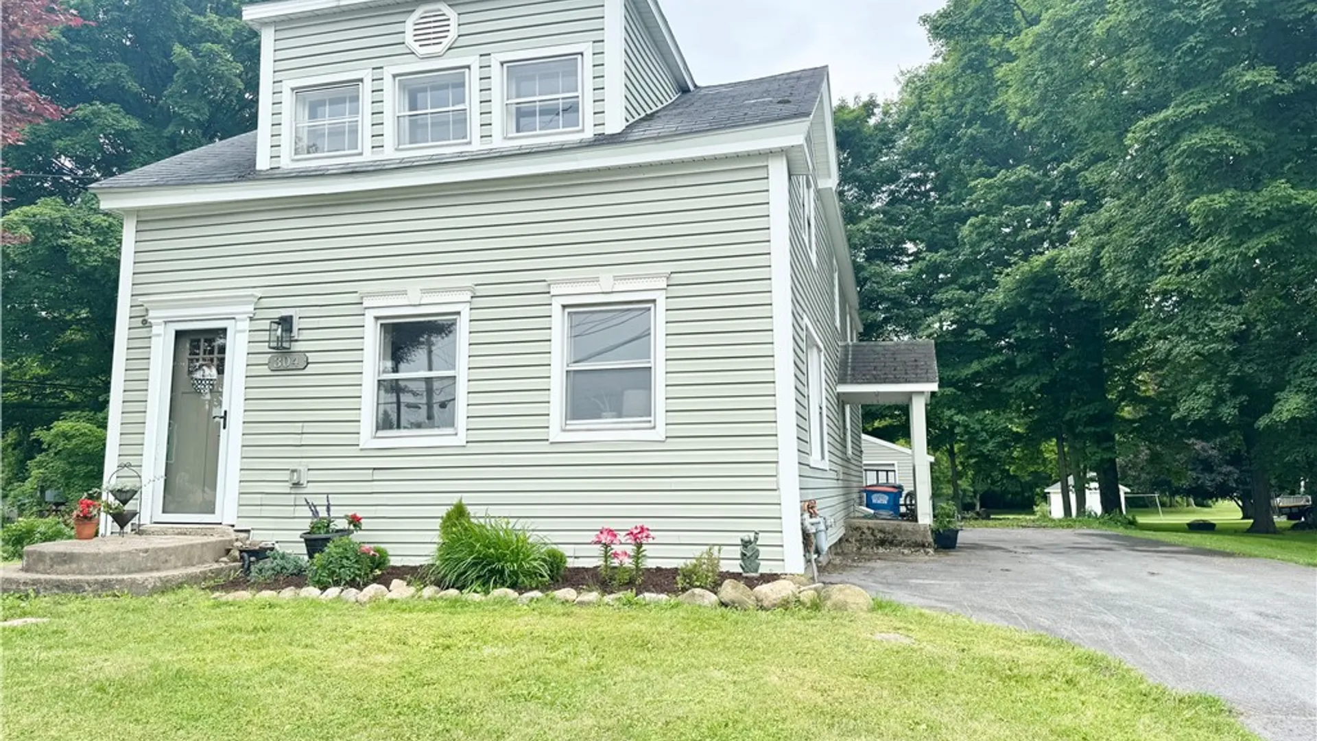 Property at 304 E Main Street, Elbridge, NY 13060 2