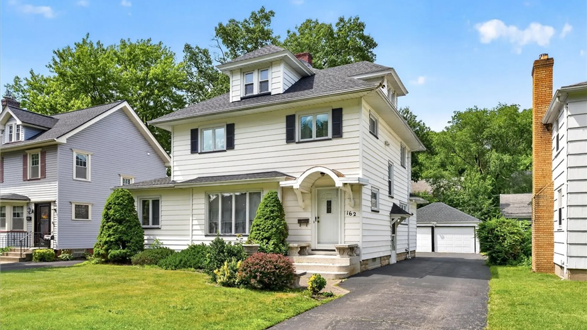 Property at 162 Belcoda Dr, Irondequoit, NY 14617 2