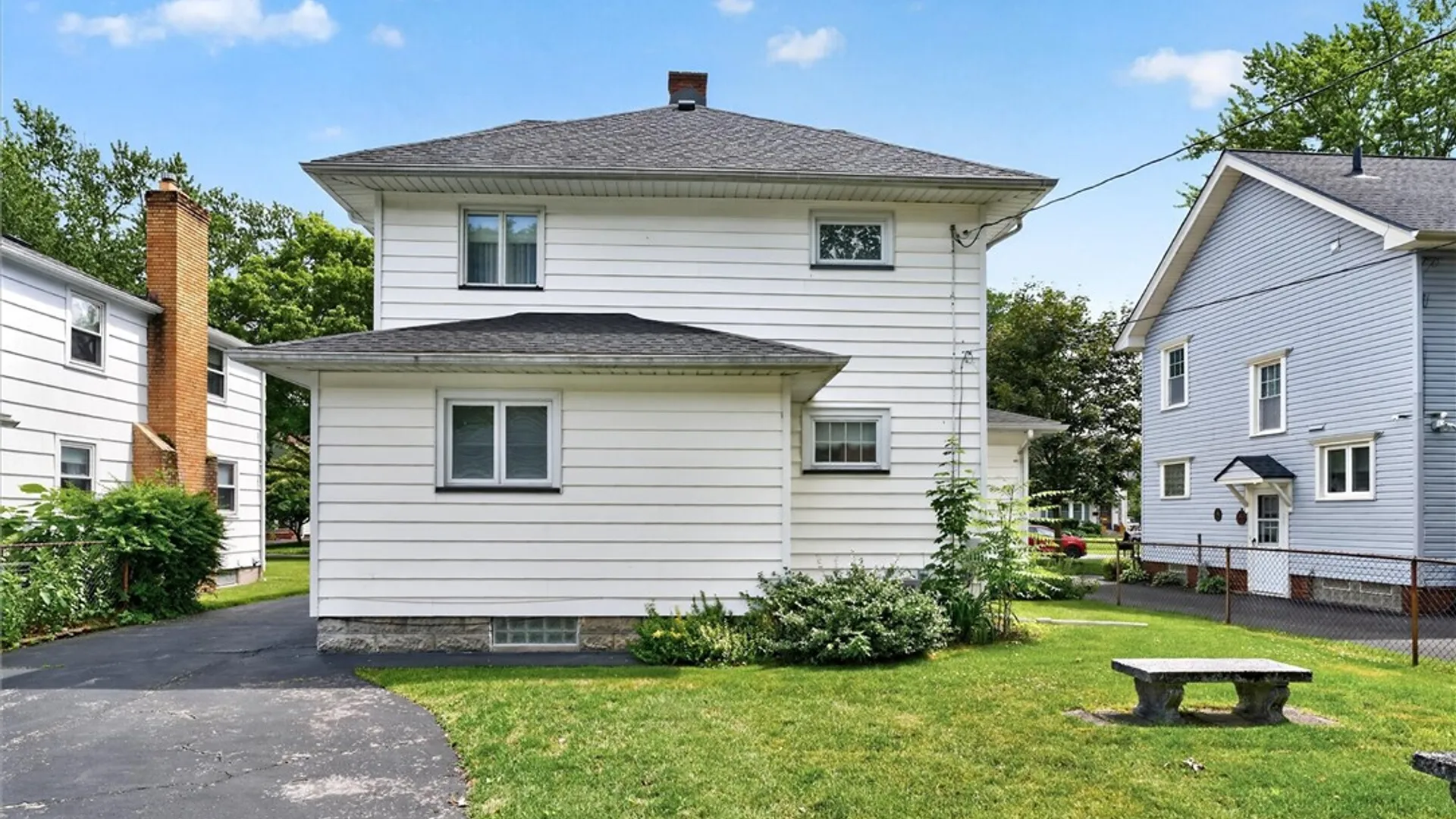 Property at 162 Belcoda Dr, Irondequoit, NY 14617 3