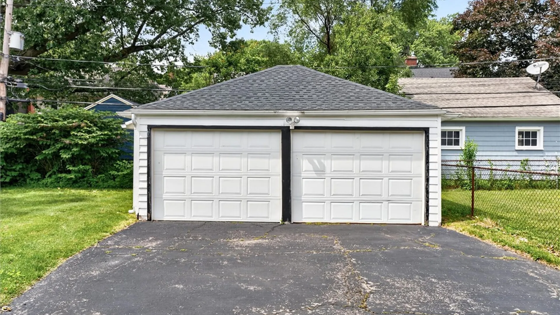 Property at 162 Belcoda Dr, Irondequoit, NY 14617 5