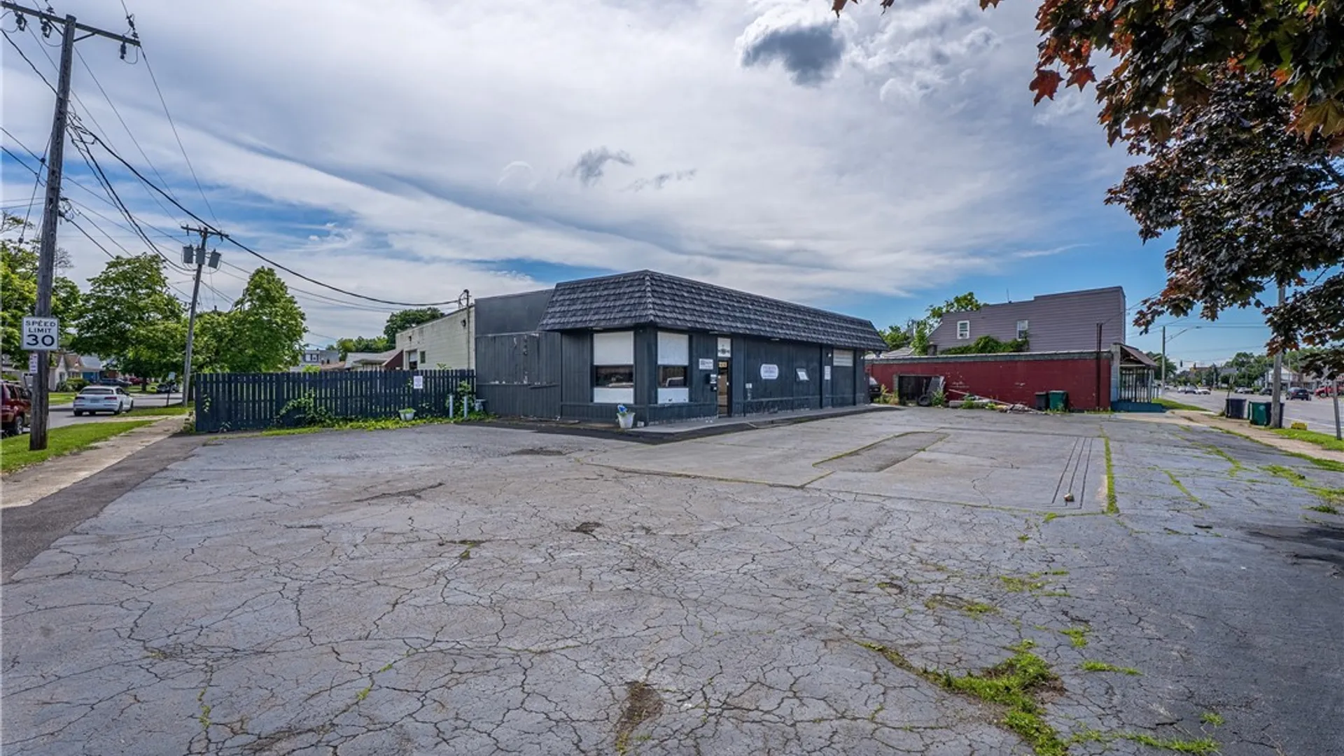Property at 2323 Hyde Park Boulevard, Niagara Falls, NY 14305 4