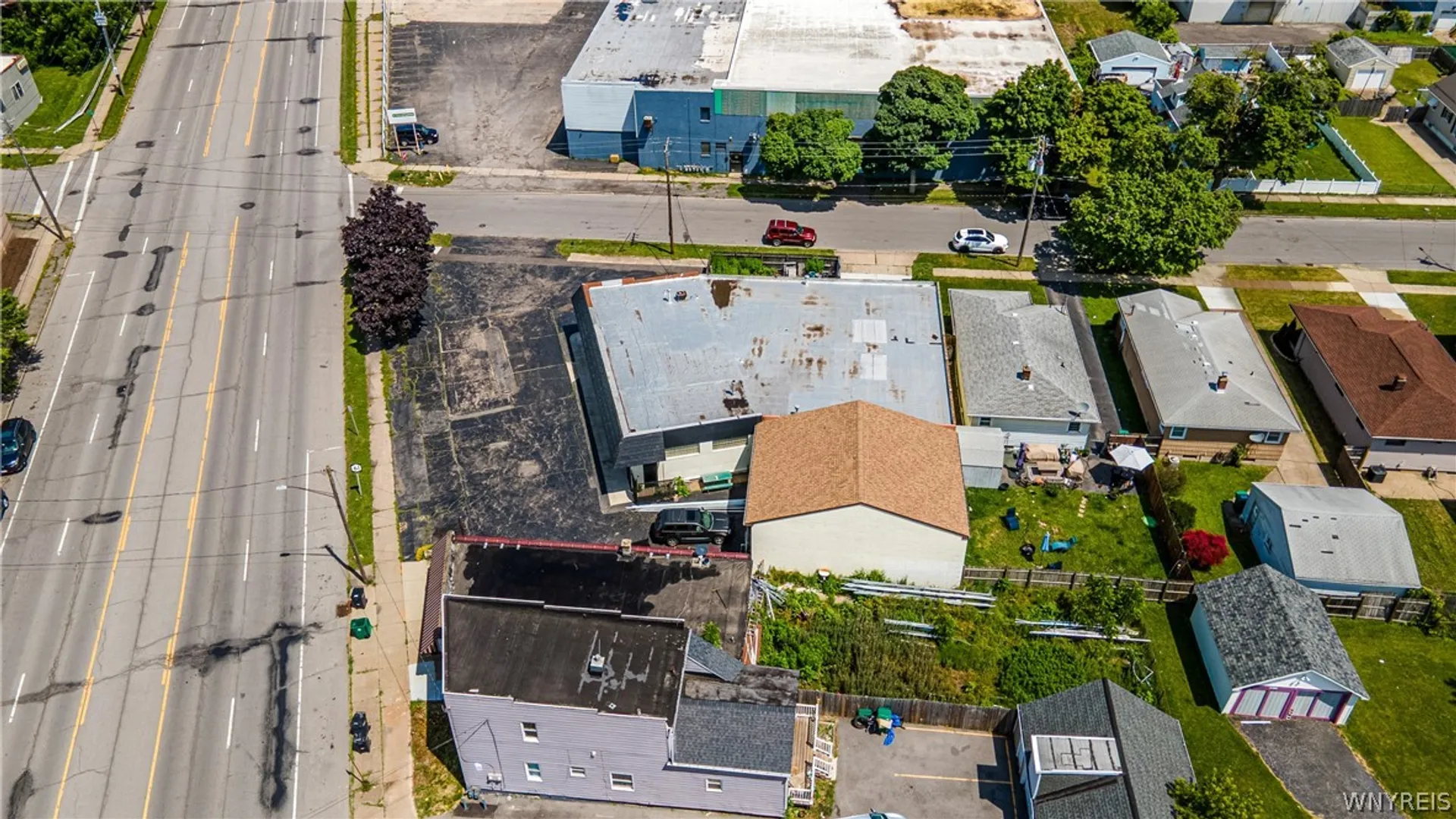 Property at 2323 Hyde Park Boulevard, Niagara Falls, NY 14305 45