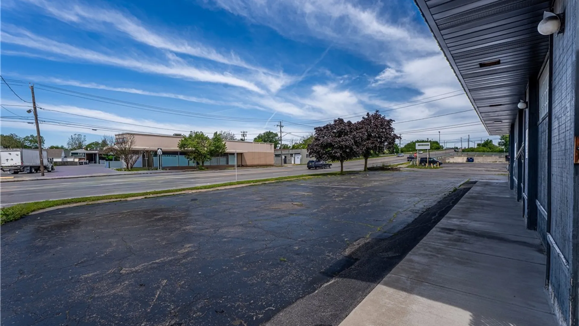 Property at 2323 Hyde Park Boulevard, Niagara Falls, NY 14305 5