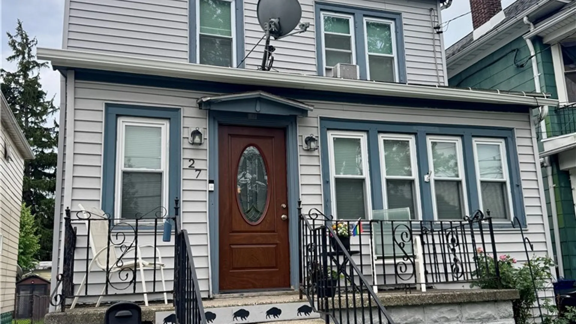 Property at 27 Salem Street, Buffalo, NY 14220 2