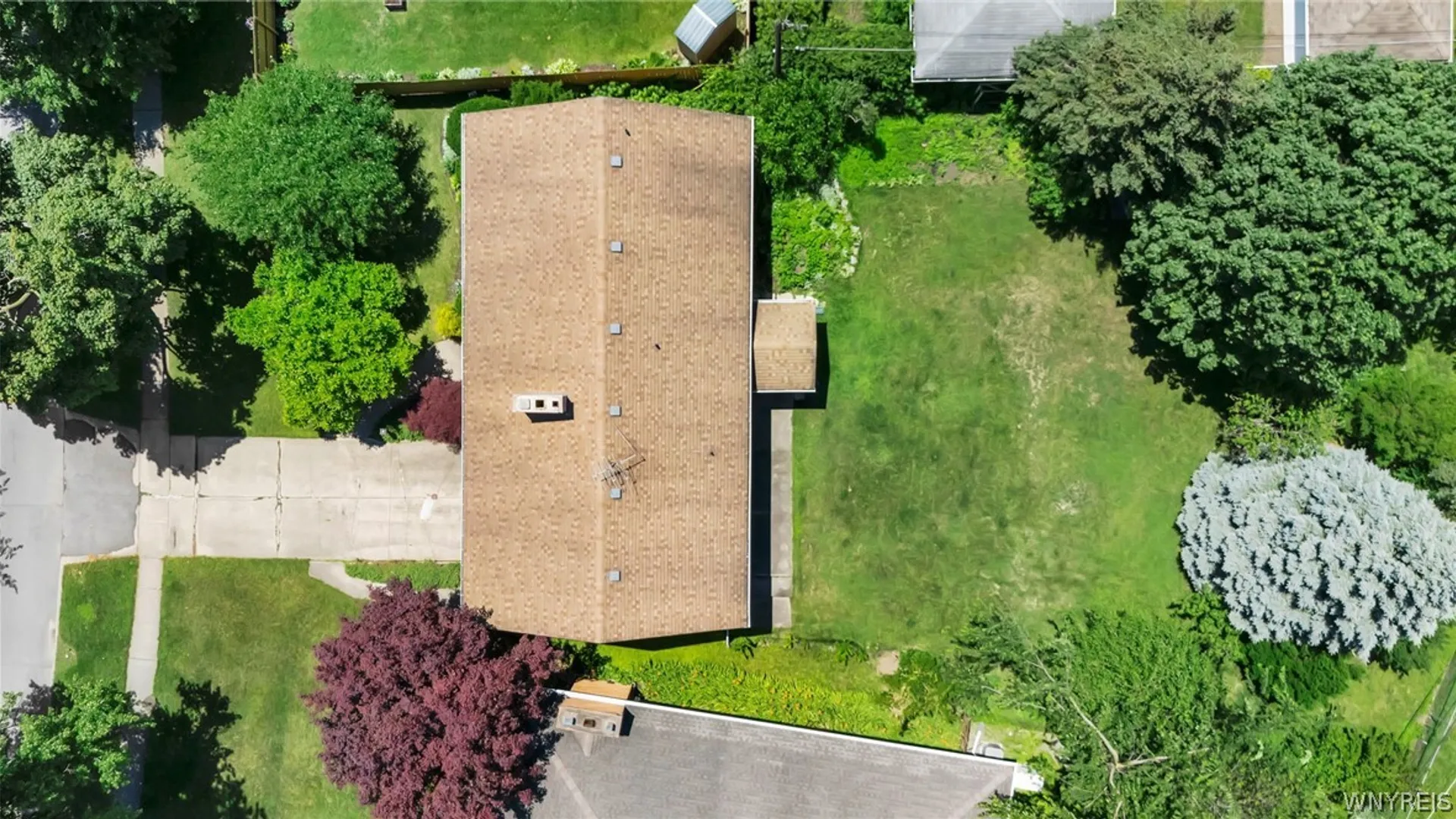Property at 16 Meadow Lane, Tonawanda, NY 14223 48