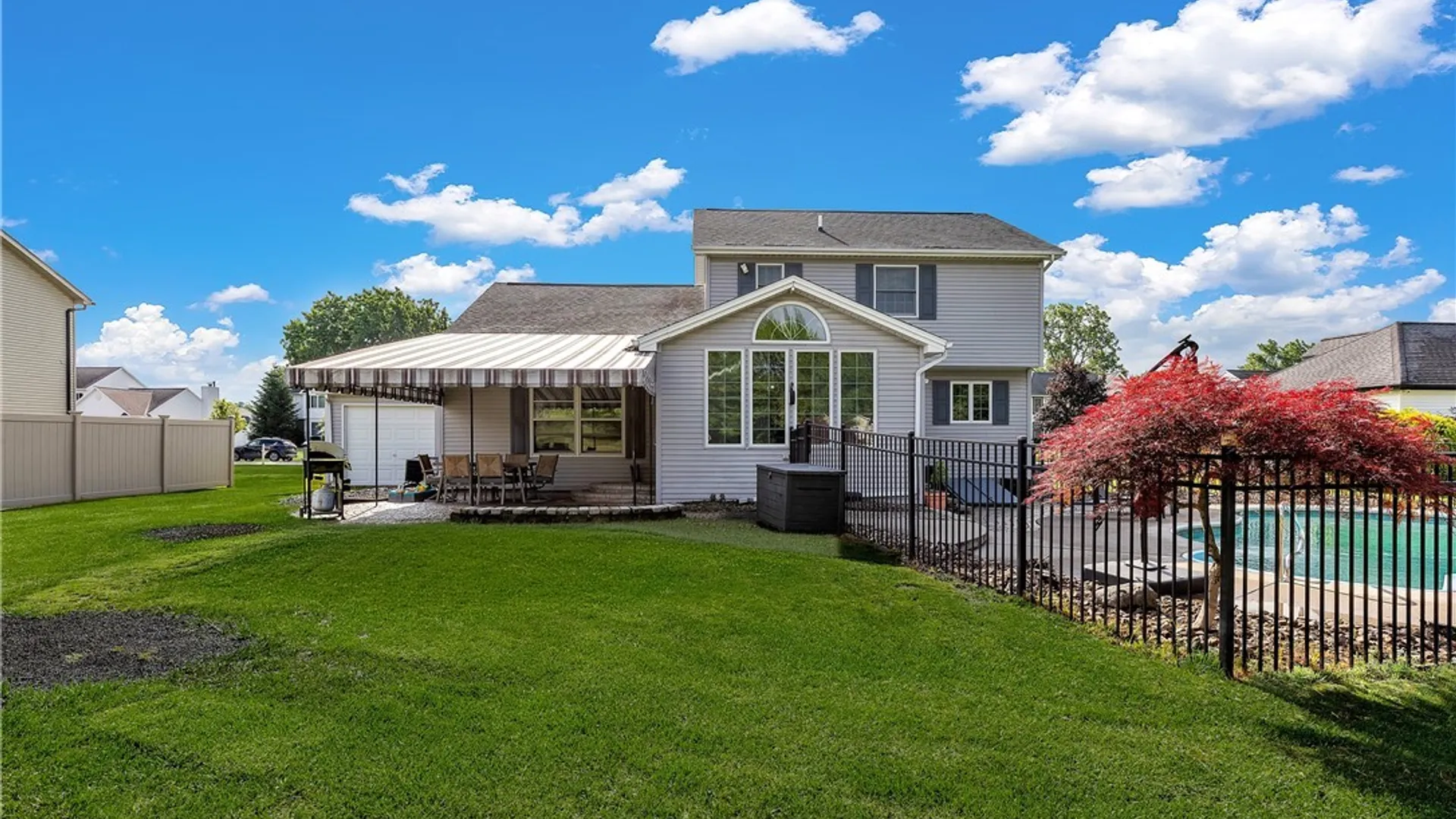 Property at 7134 Marigold Drive, Wheatfield, NY 14120 5