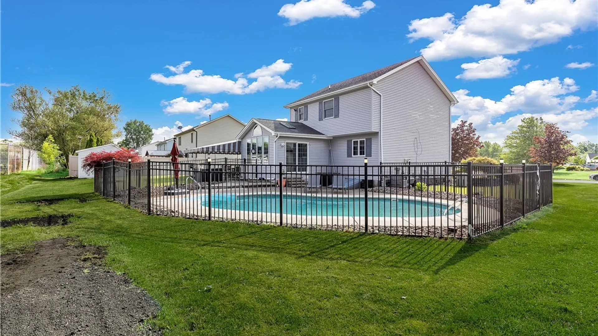 Property at 7134 Marigold Drive, Wheatfield, NY 14120 7