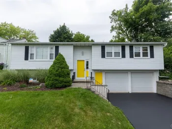 Property at 211 Knapp Road, Geddes, NY 13219