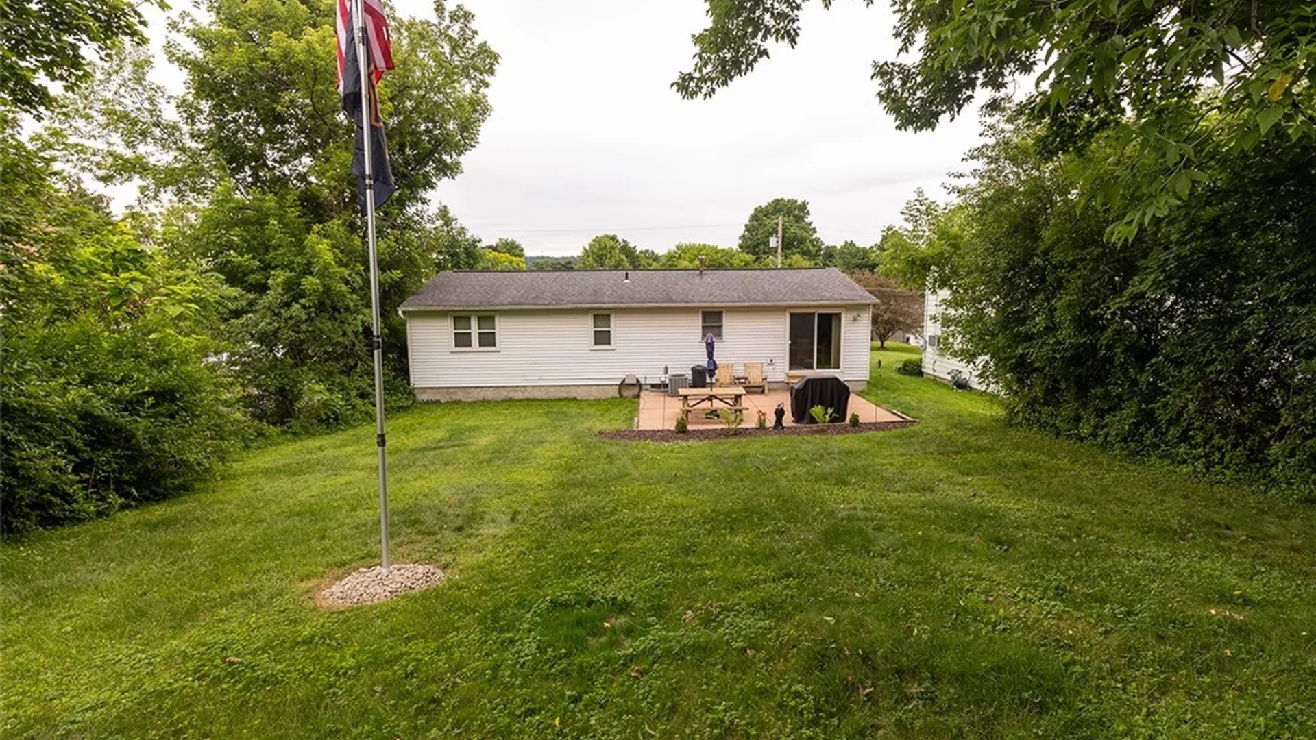 Property at 211 Knapp Road, Geddes, NY 13219 30
