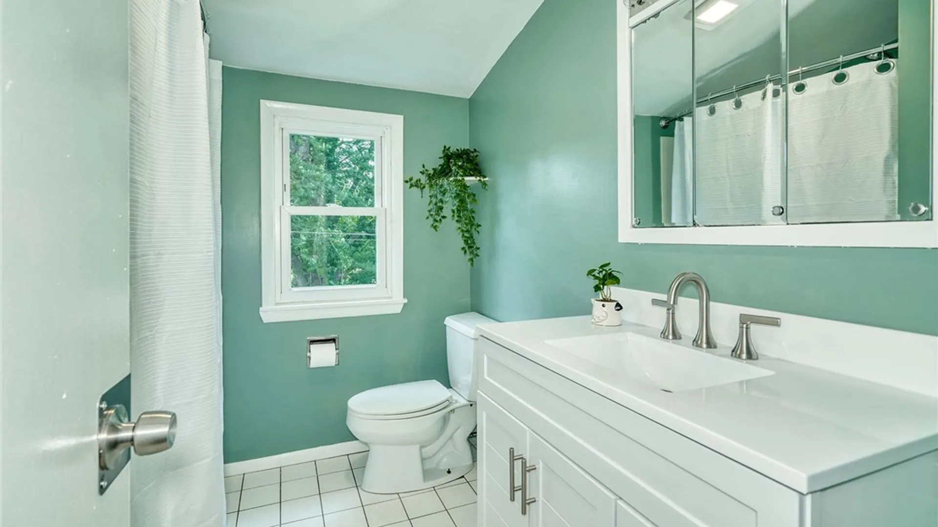 Property at 68 Koladyne Avenue, Gates, NY 14606 27