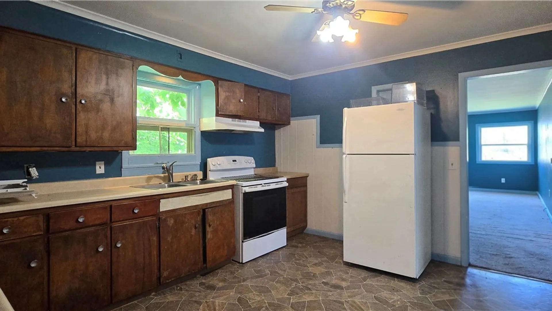 Property at 552 Liberty Street, Elmira City, NY 14904 2