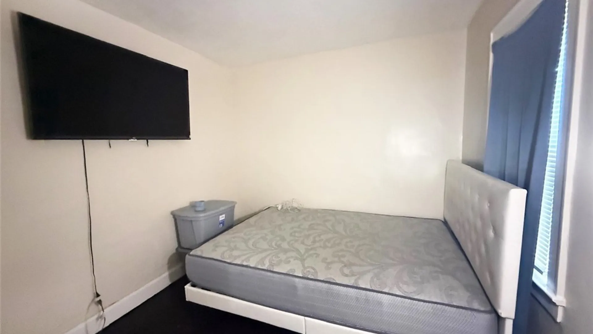 Property at 690 Seward Street, Rochester, NY 14611 9