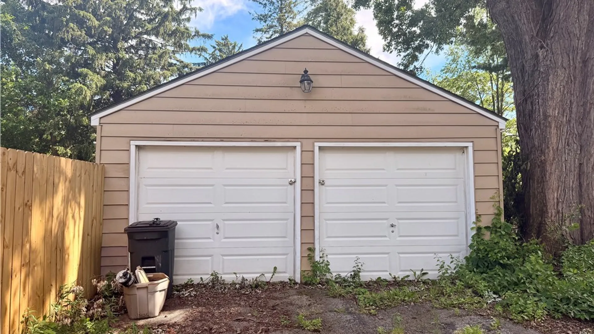 Property at 140 Campbell Road, Salina, NY 13211 14