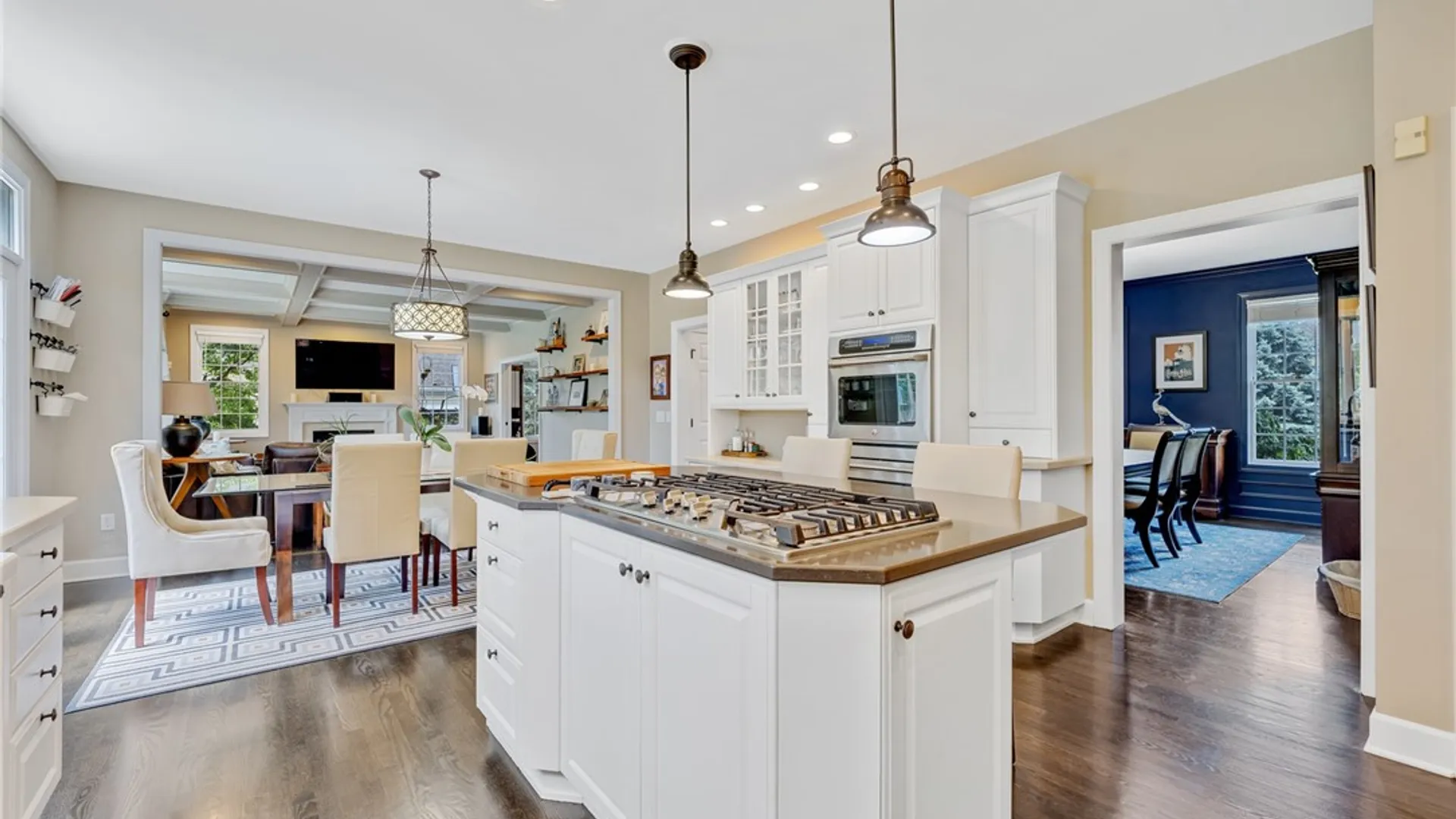 Property at 8 Turning Leaf Drive, Pittsford, NY 14534 17