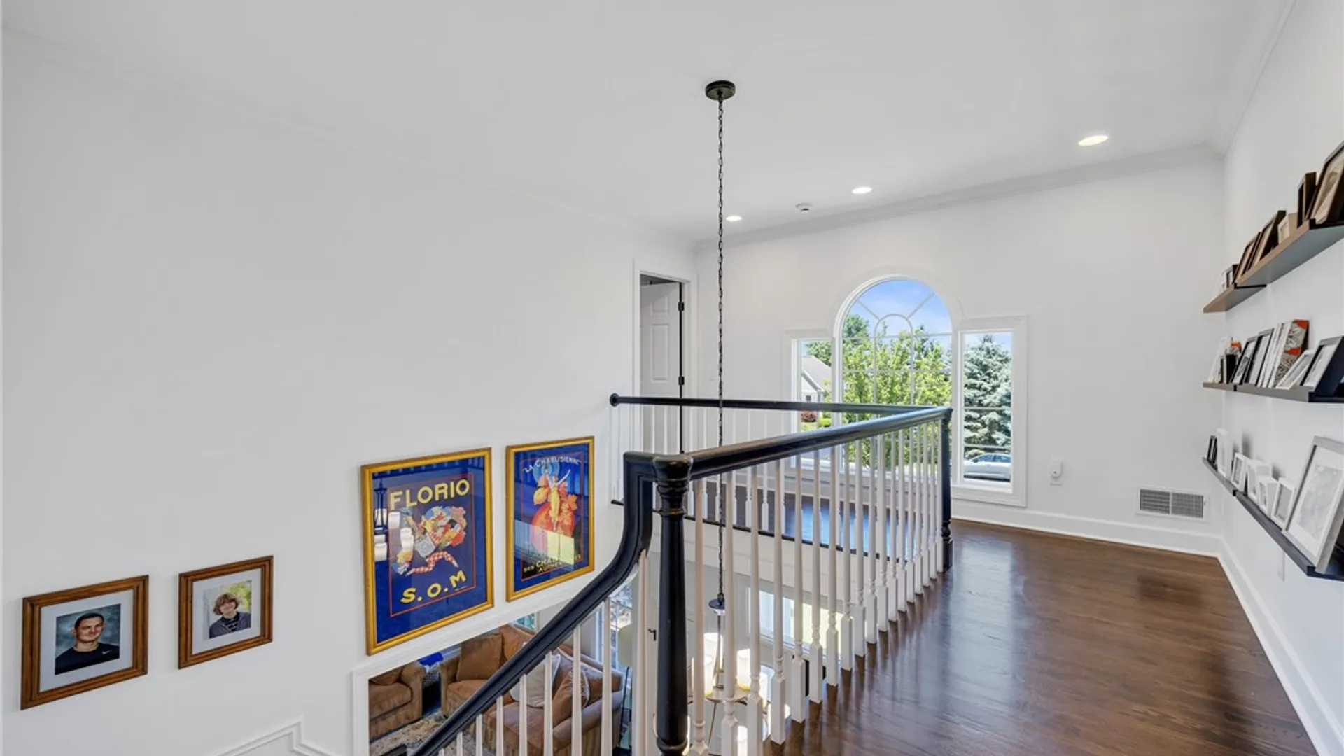 Property at 8 Turning Leaf Drive, Pittsford, NY 14534 32