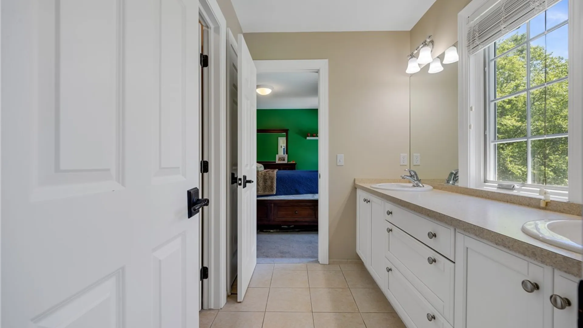 Property at 8 Turning Leaf Drive, Pittsford, NY 14534 42