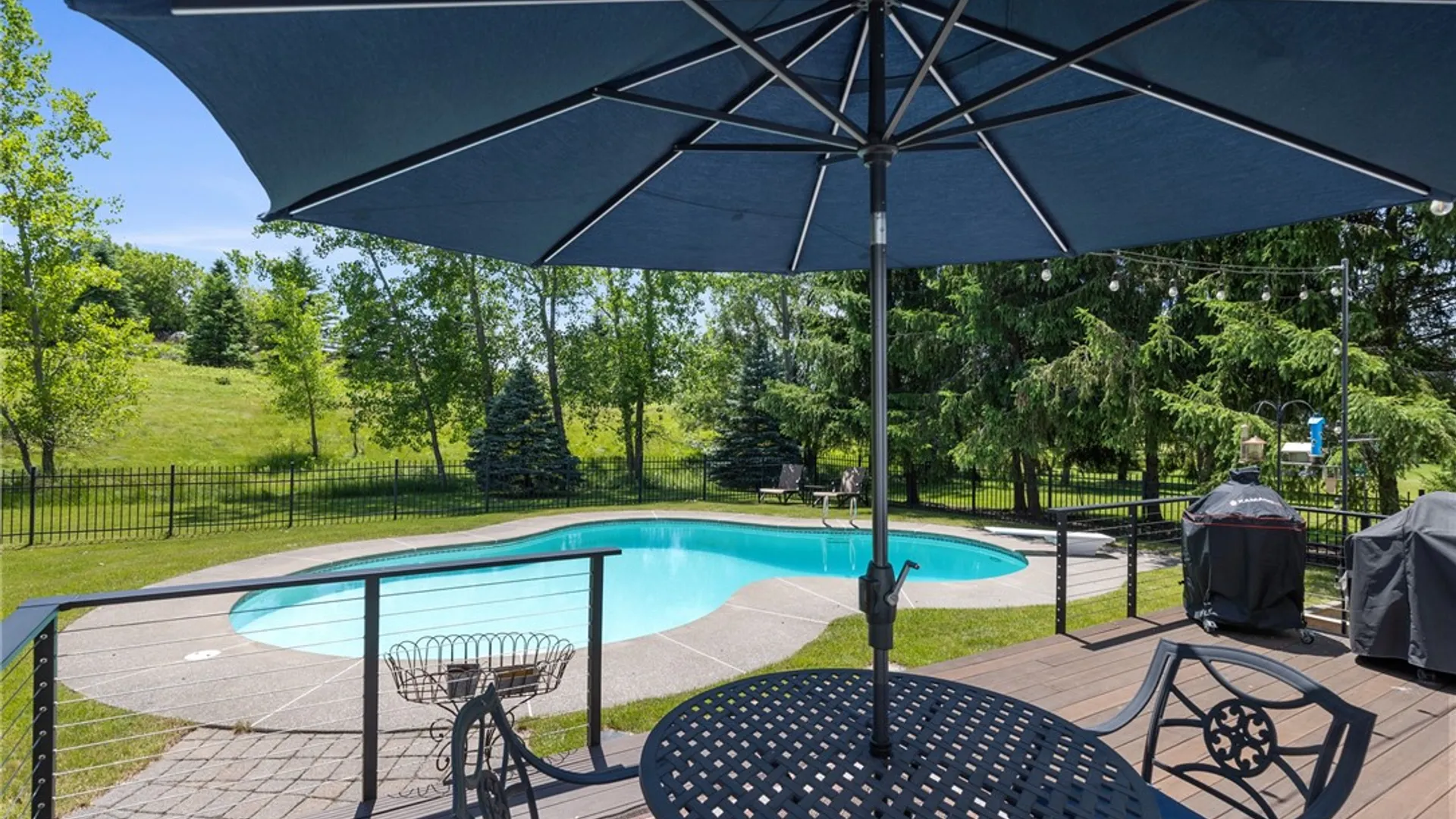 Property at 8 Turning Leaf Drive, Pittsford, NY 14534 46