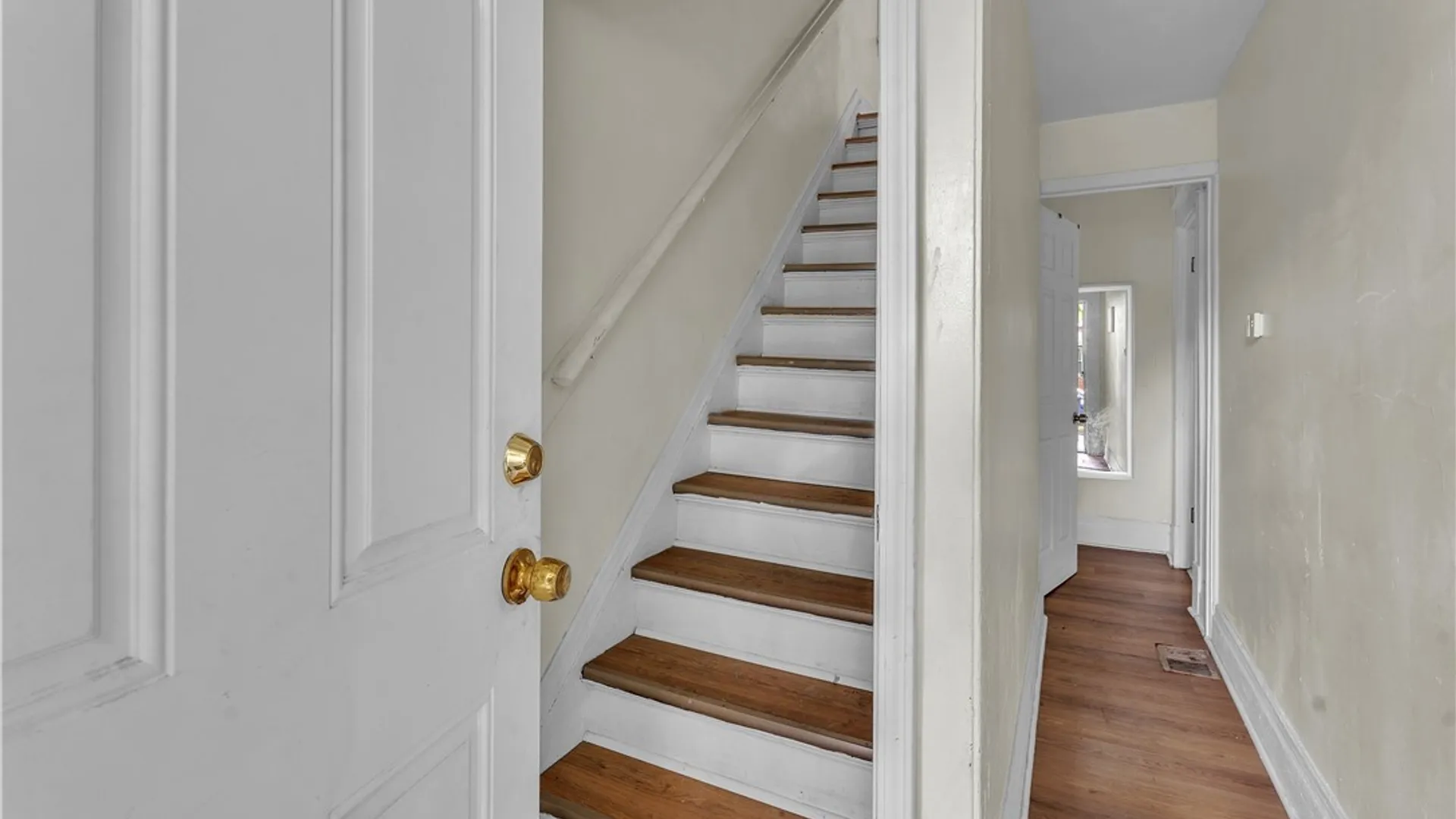 Property at 2523 Falls Street, Niagara Falls, NY 14303 7