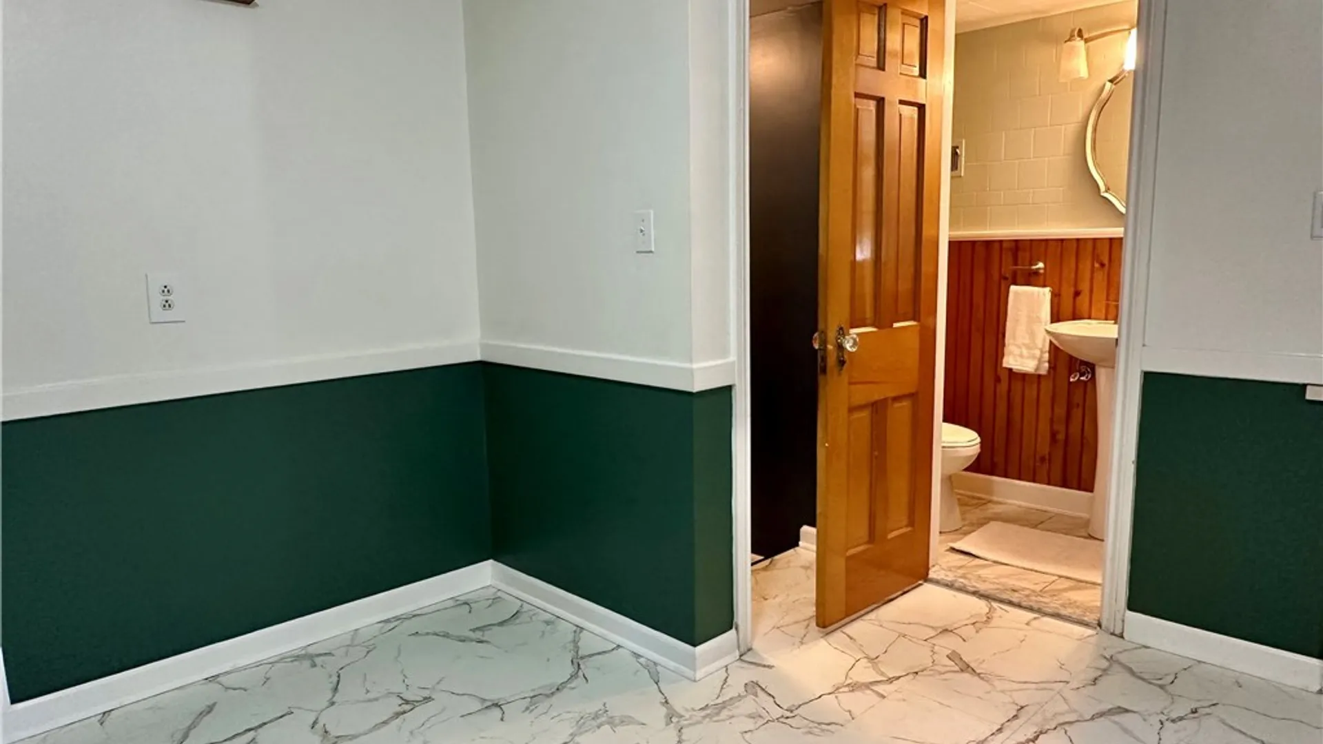 Property at 456 Wendell Terrace, Syracuse, NY 13203 10
