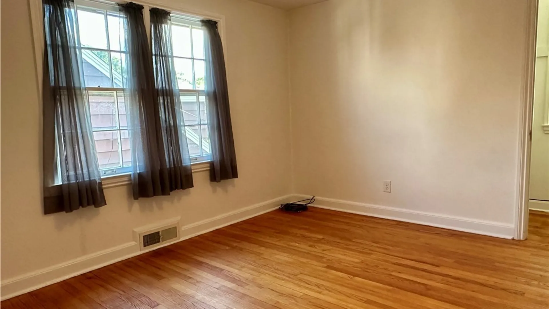 Property at 456 Wendell Terrace, Syracuse, NY 13203 37