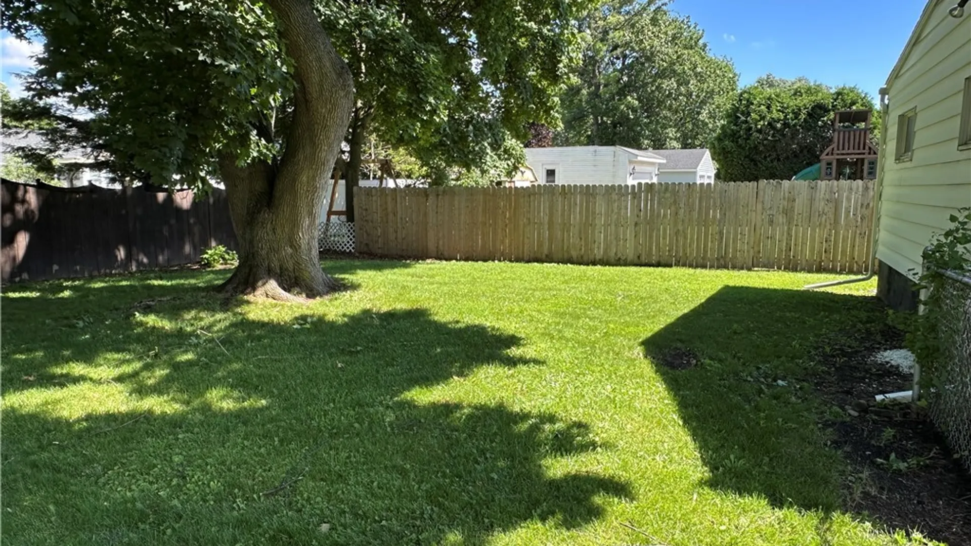Property at 456 Wendell Terrace, Syracuse, NY 13203 47