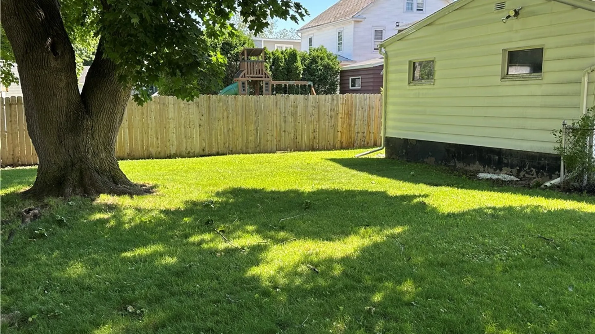 Property at 456 Wendell Terrace, Syracuse, NY 13203 48