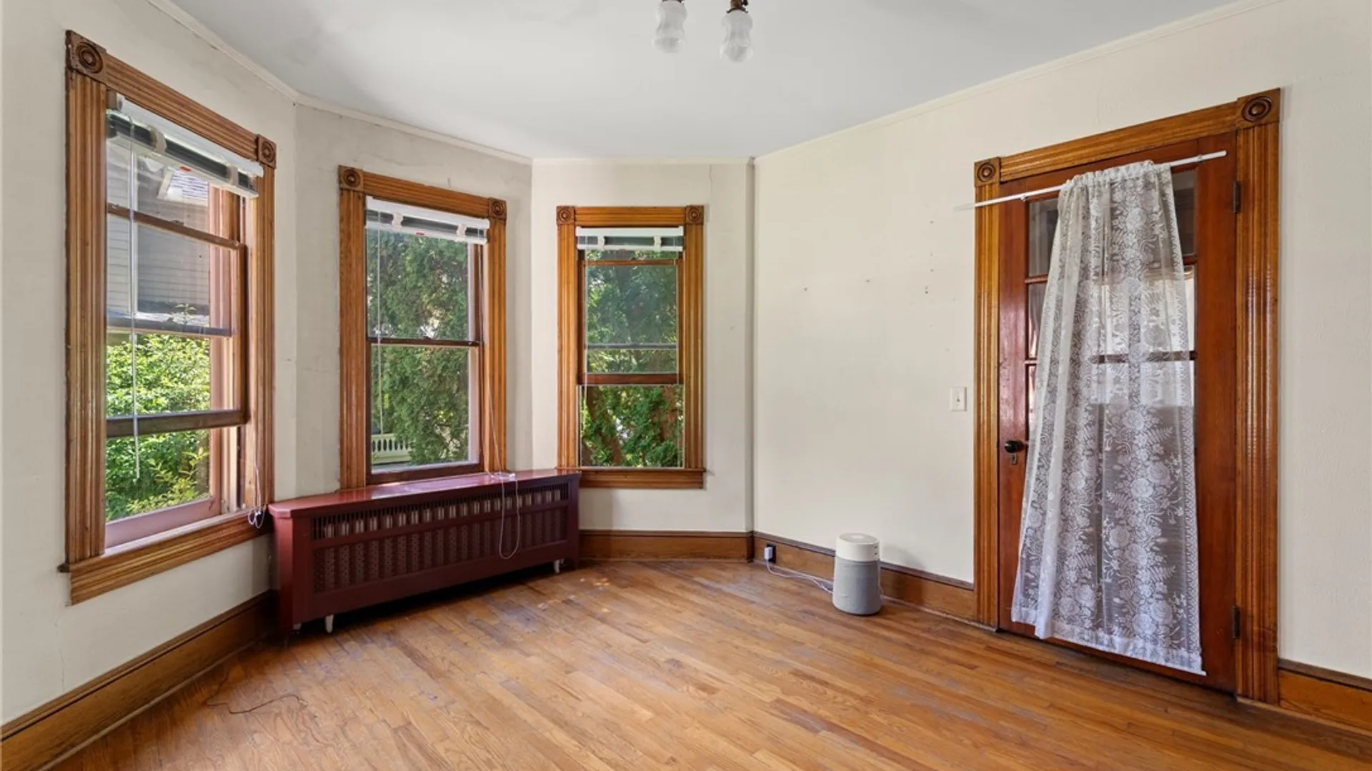 Property at 113 Park Place, Ithaca City, NY 14850 4