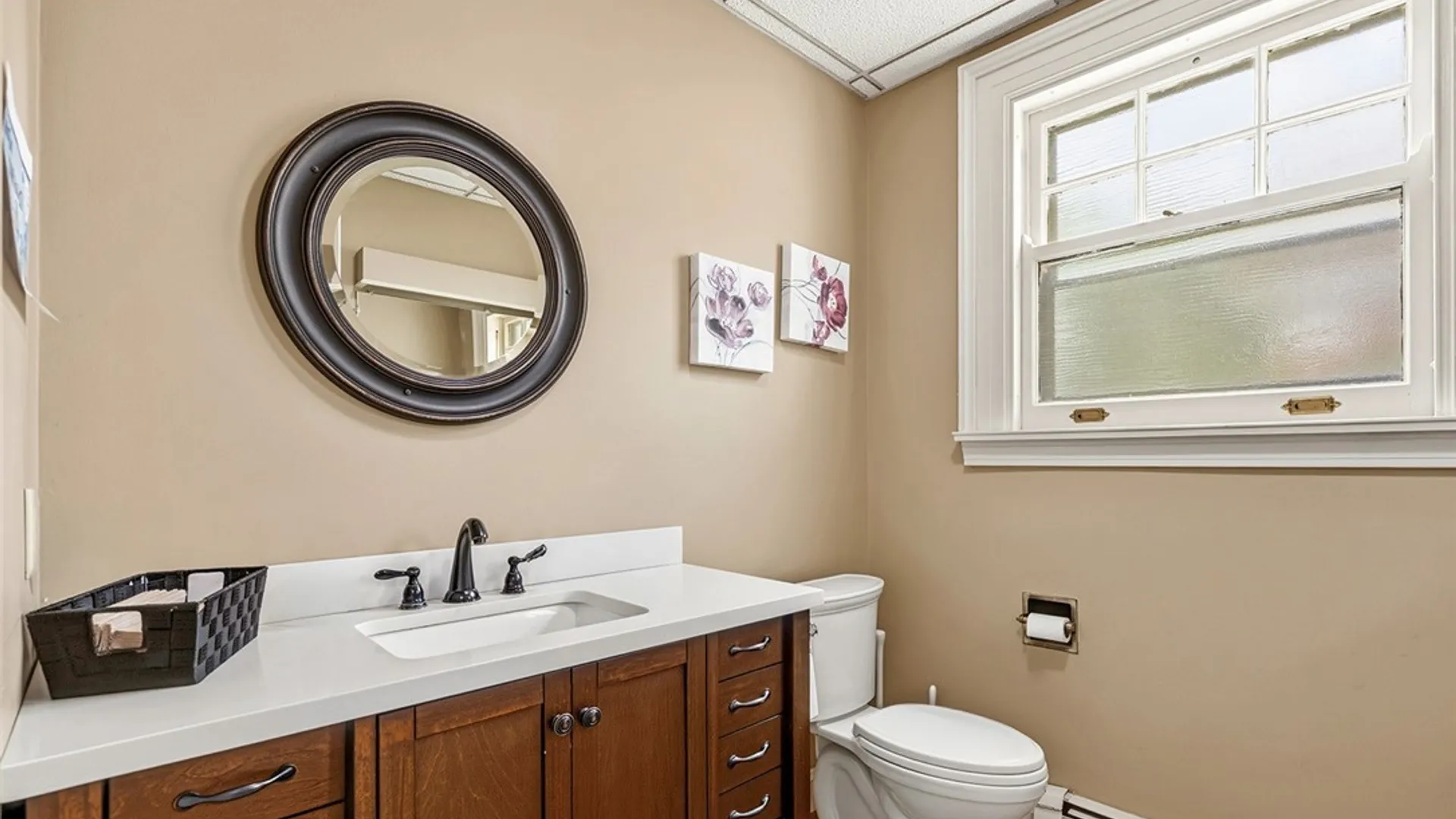 Property at 343 Elmwood Avenue, Buffalo, NY 14222 36