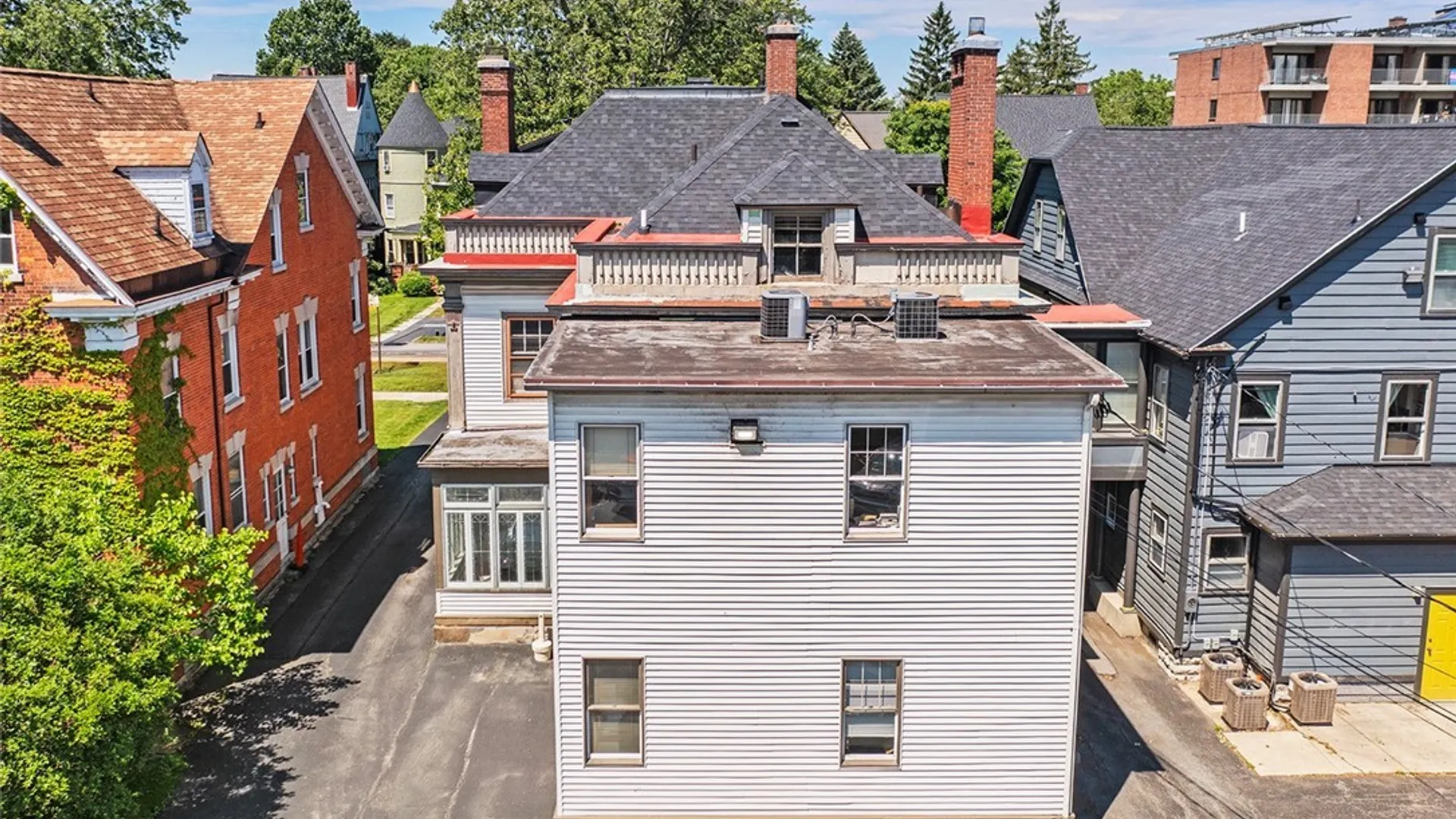 Property at 343 Elmwood Avenue, Buffalo, NY 14222 42