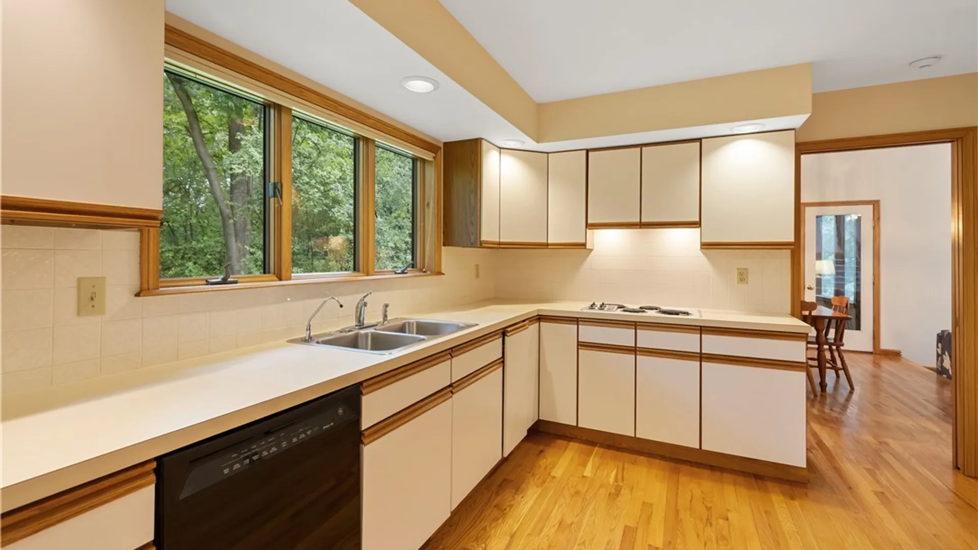 Property at 7936 Halite Course, Manlius, NY 13066 18