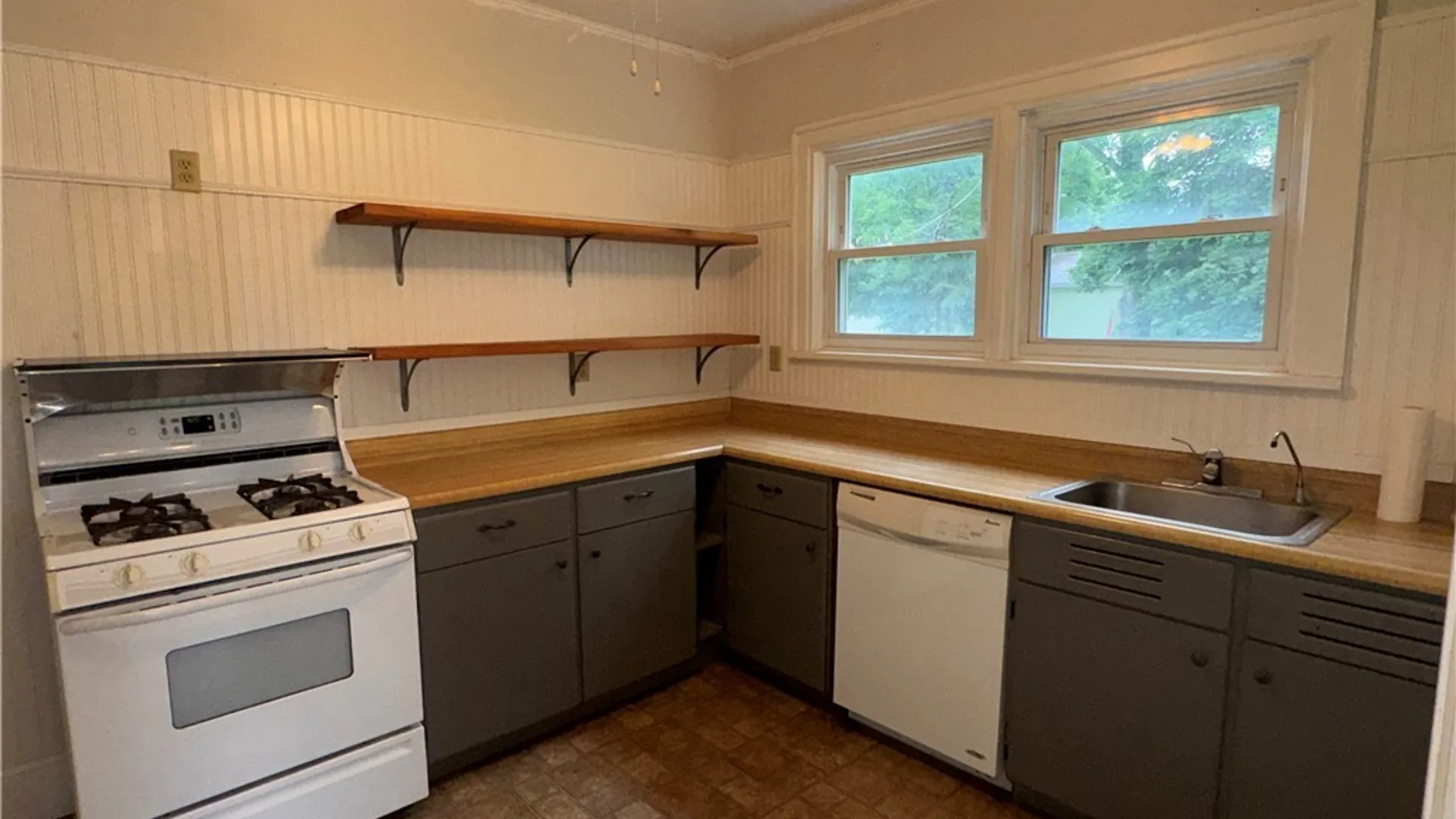 Property at 1 Palmer Avenue, Whitestown, NY 13492 8