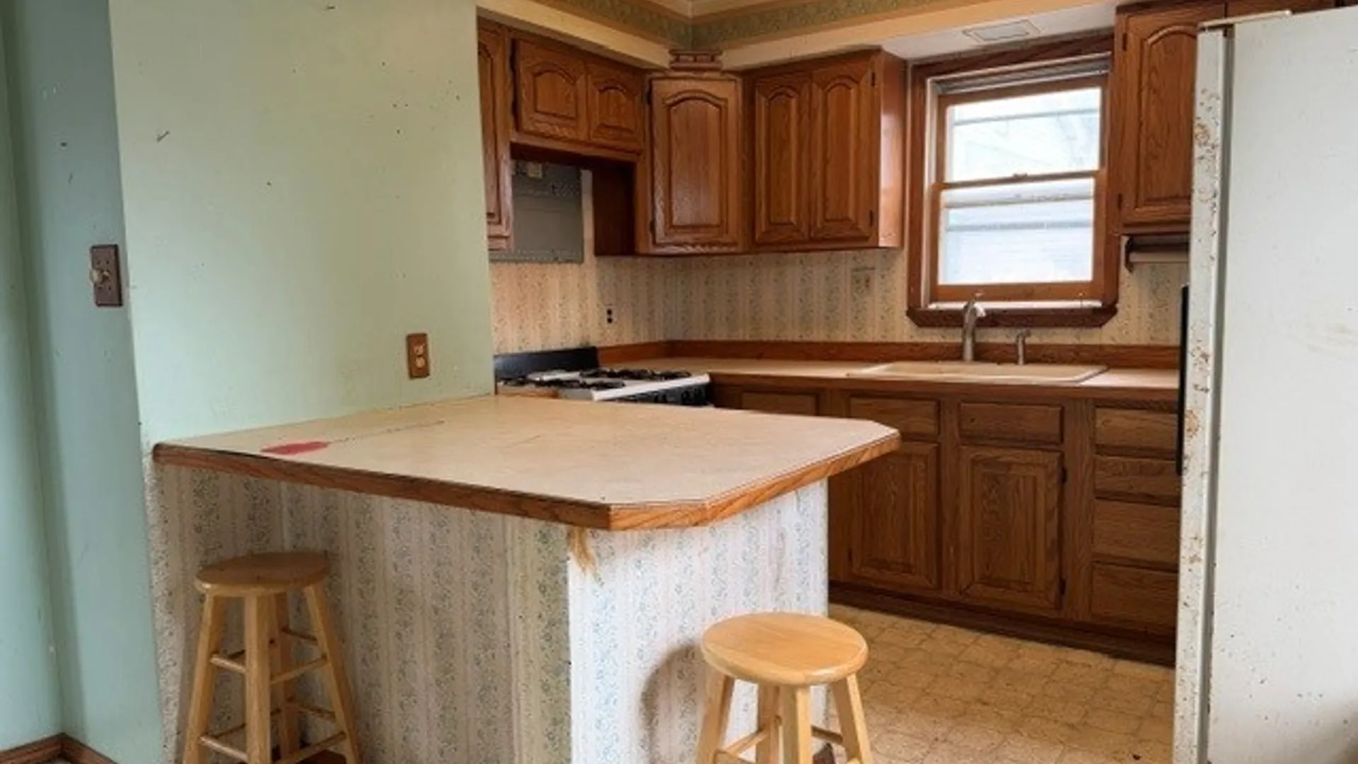 Property at 60 E 7th Street, Oswego, NY 13126 6