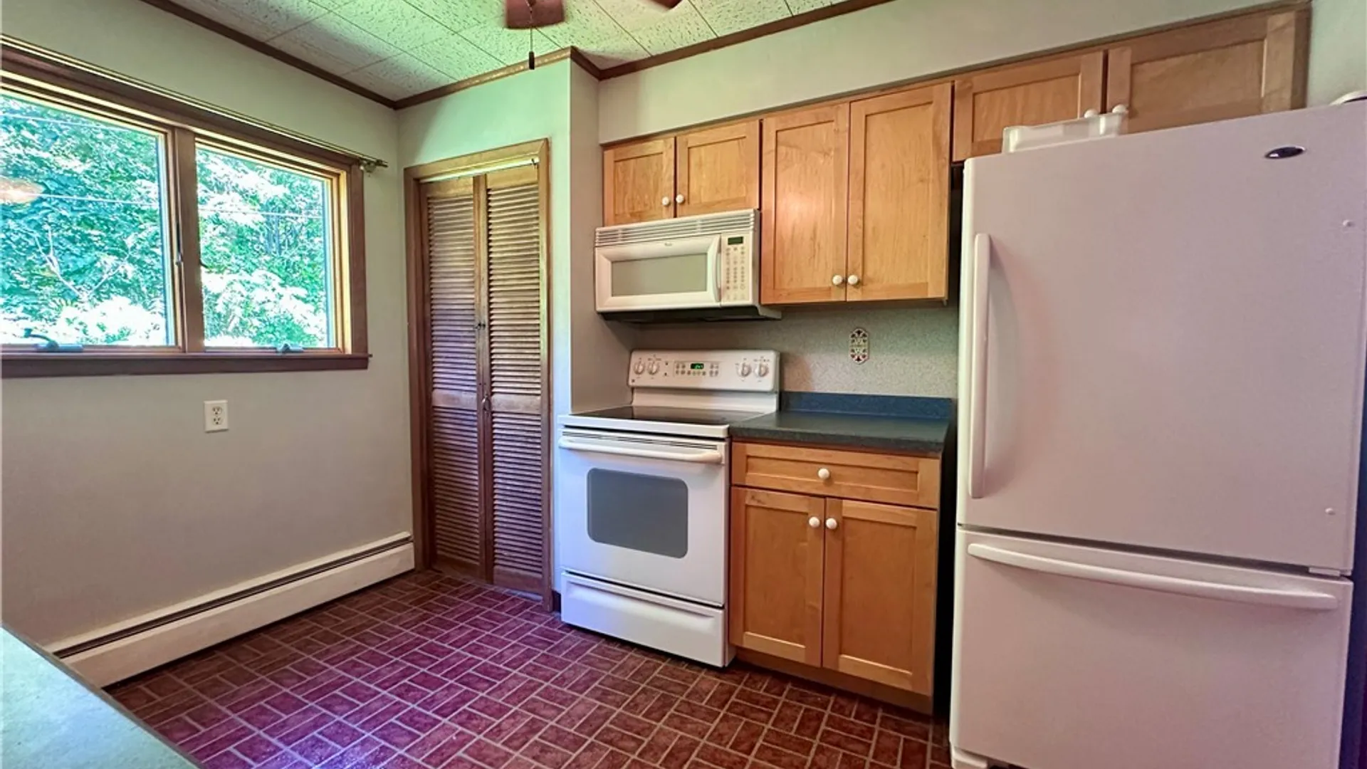 Property at 5306 Russell Road, Stafford, NY 14020 21
