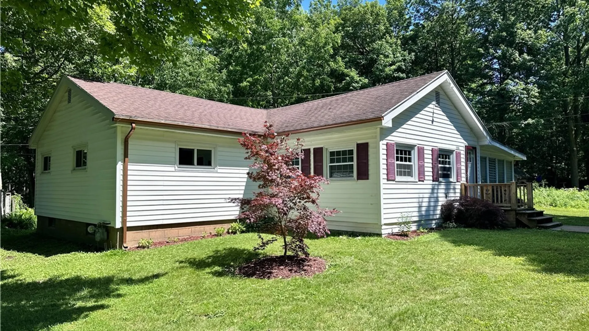 Property at 5306 Russell Road, Stafford, NY 14020 3